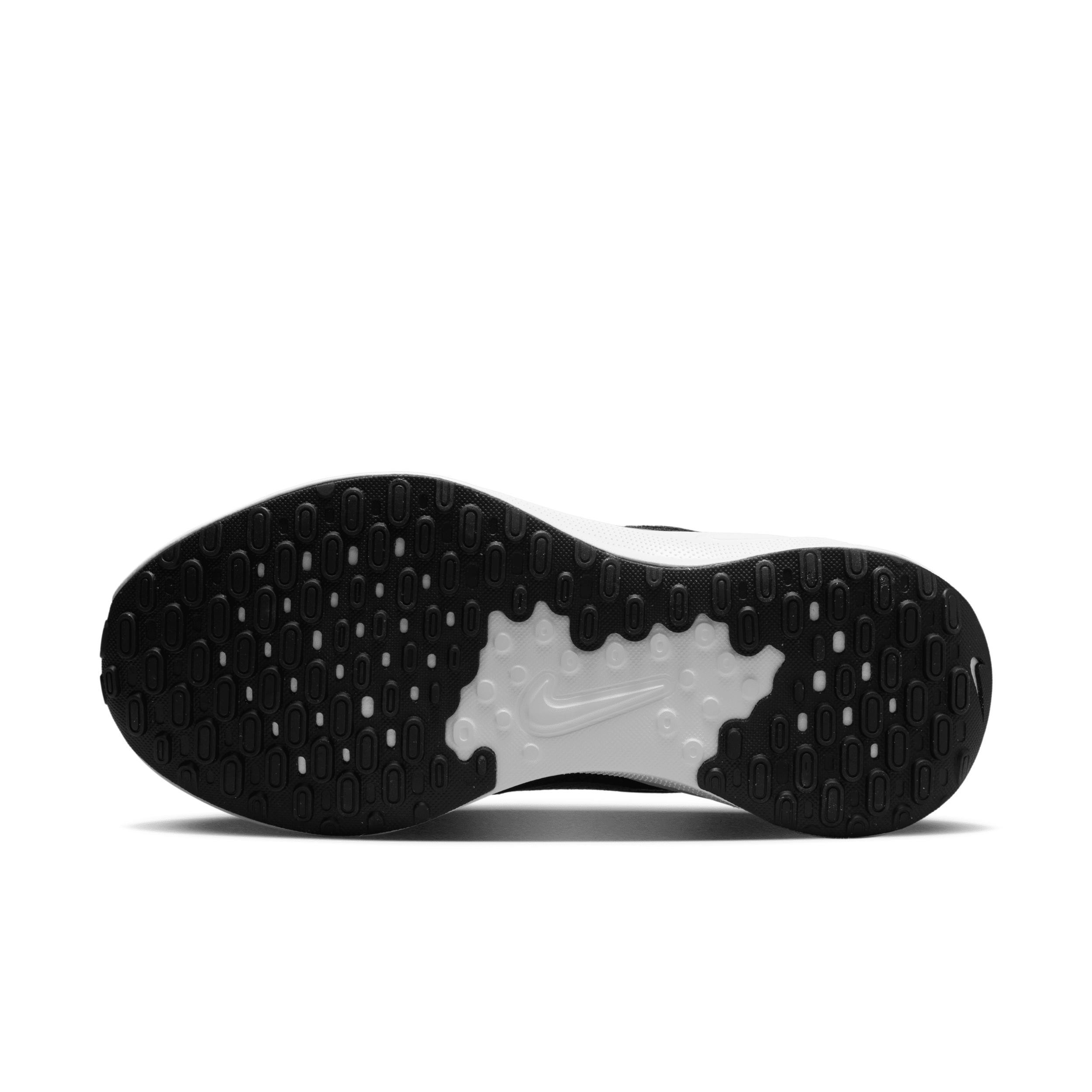 Nike Revolution 7 EasyOn Men's Road Running Shoes Product Image