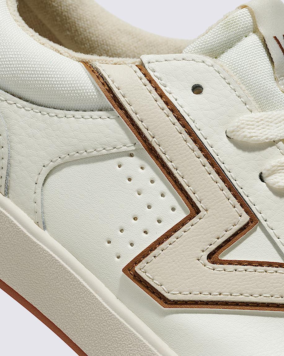 Lowland ComfyCush Shoe in Vintage Sport White / Brown| Vans US Product Image