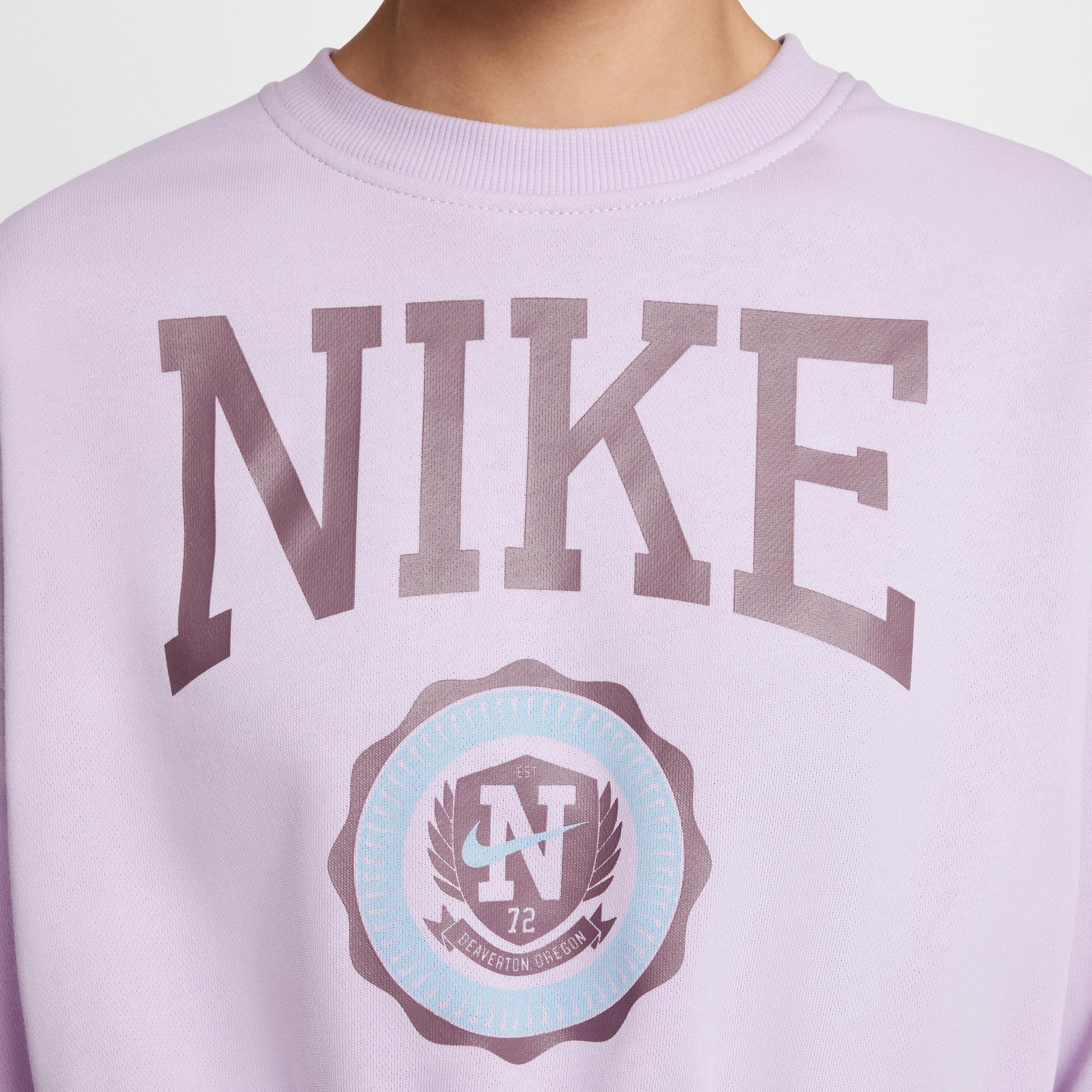 Unisex Nike Sportswear Club Girls' French Terry Crew-Neck Sweatshirt Product Image