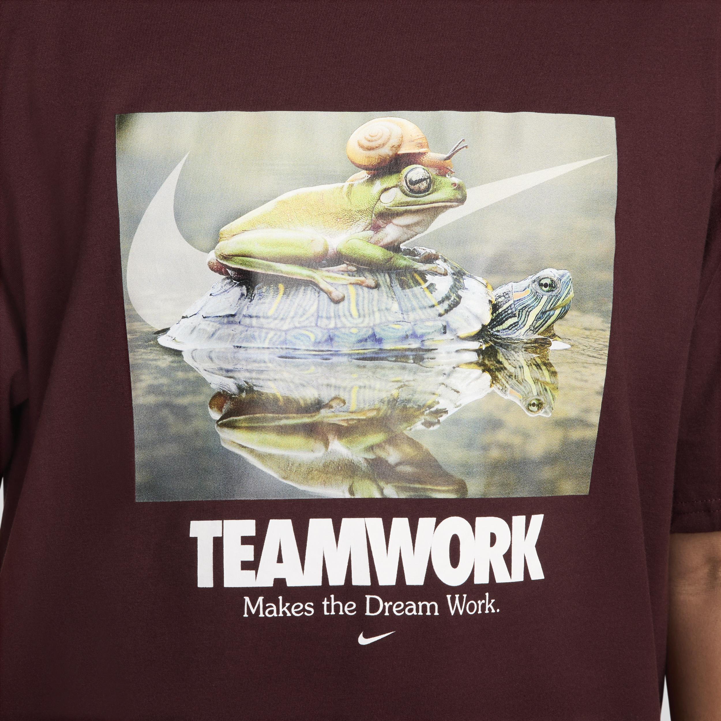 Men's Nike Sportswear Max90 T-Shirt Product Image