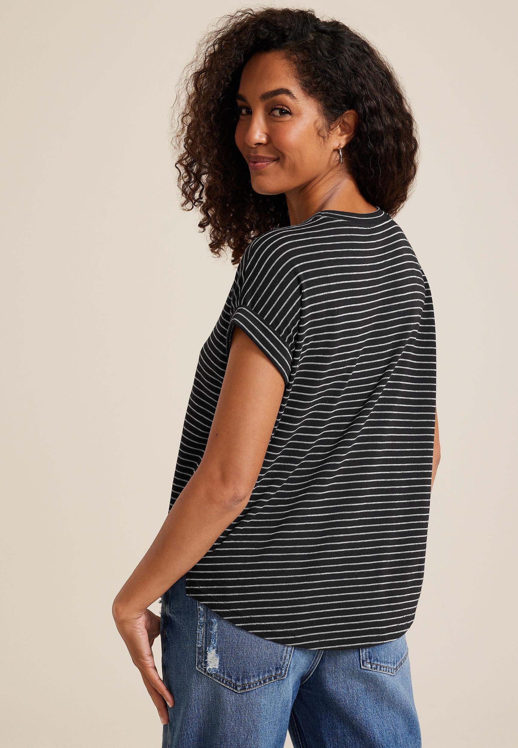24/7 Clara Textured Short Sleeve Tee Product Image