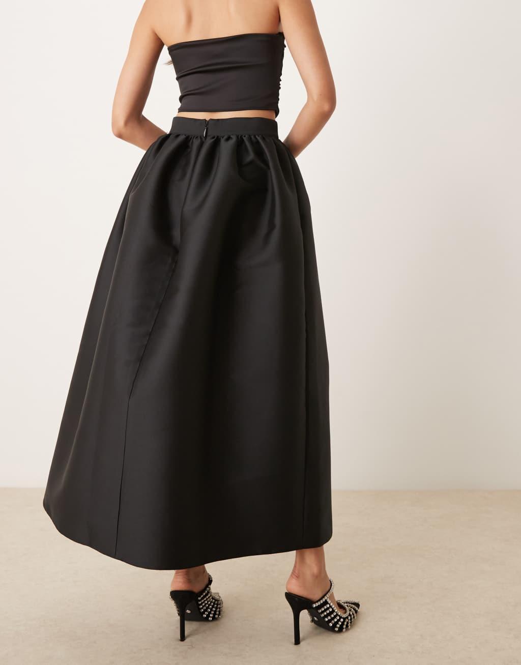 ASOS DESIGN volume maxi skirt in black Product Image