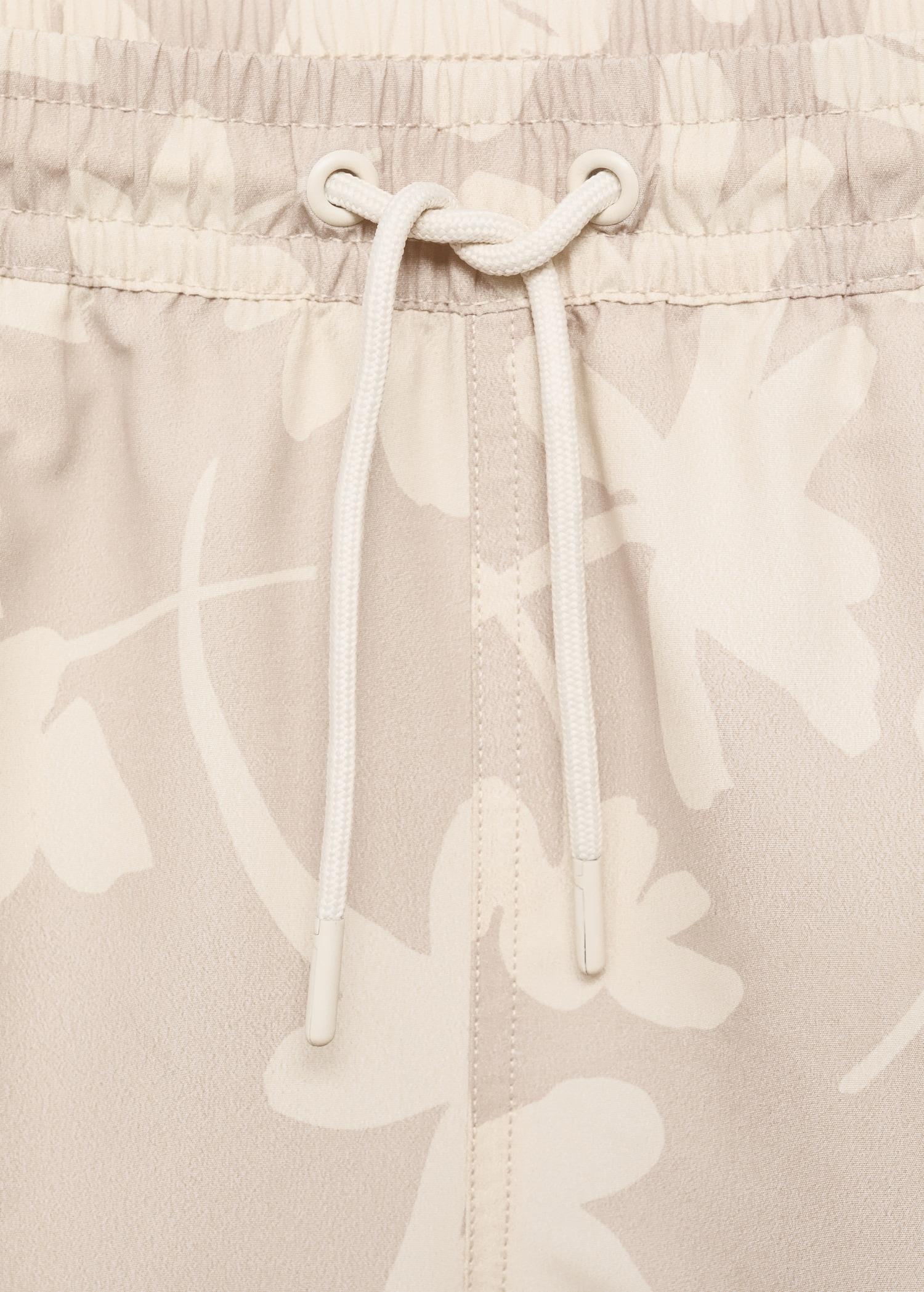 Floral print swimsuit - Men | MANGO USA Product Image