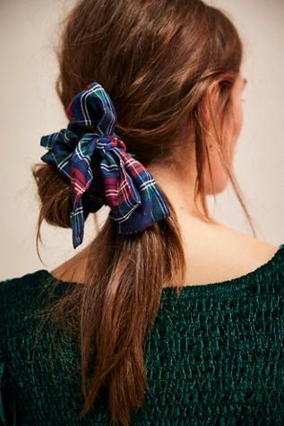 Georgia Plaid Pony Scarf Product Image