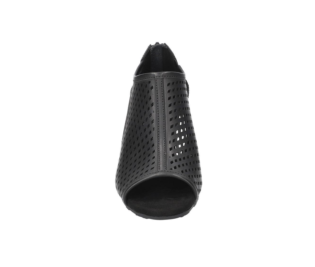 Women's Easy Street Amiri Dress Sandals Product Image