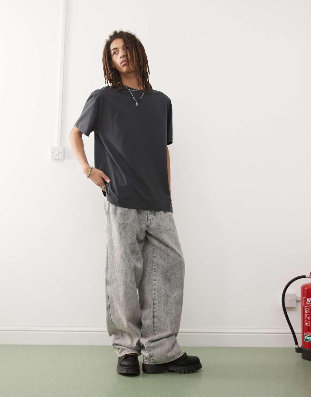 Weekday oversized T-shirt in dark gray Product Image