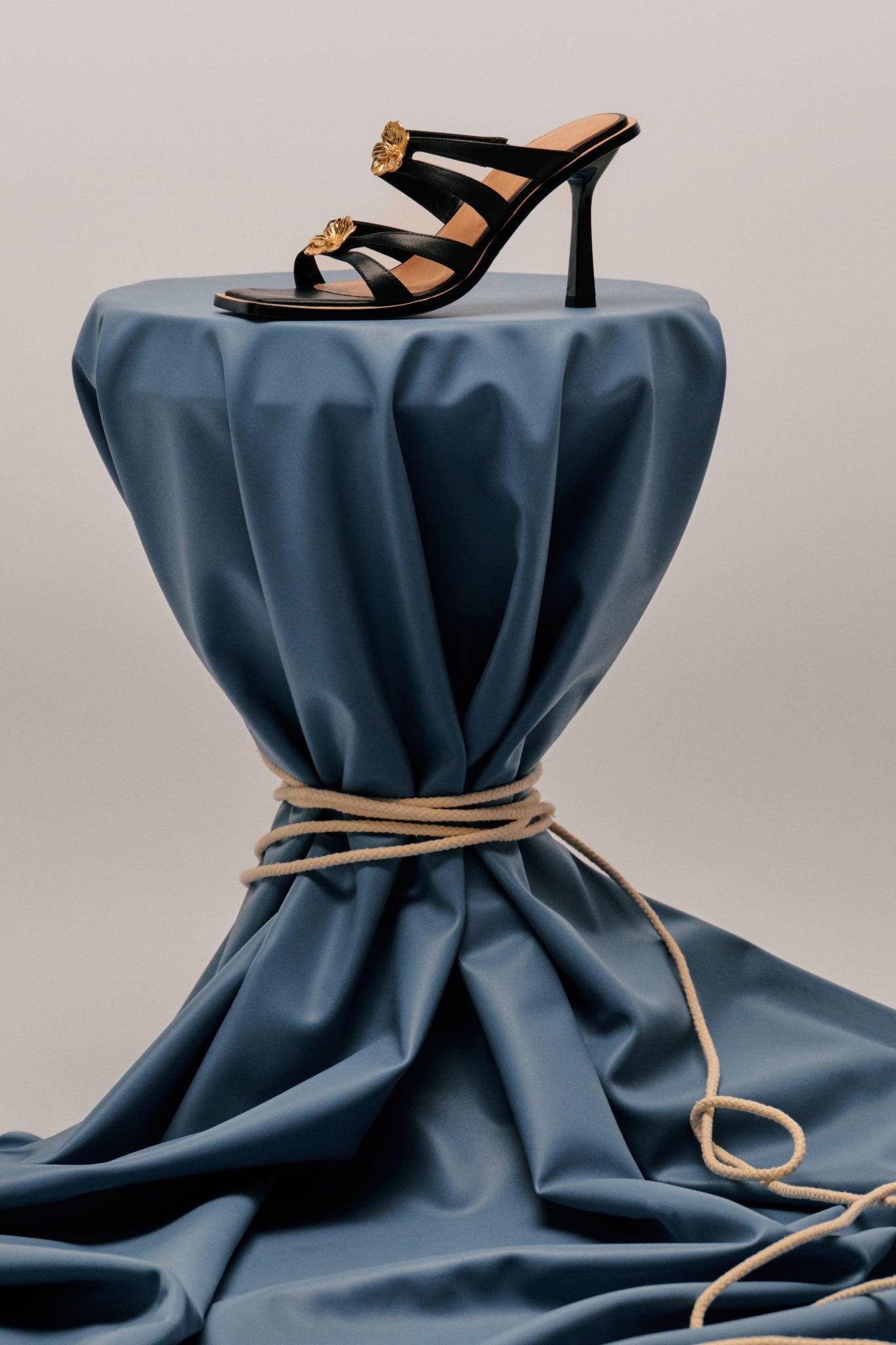 Aventura Heel Product Image