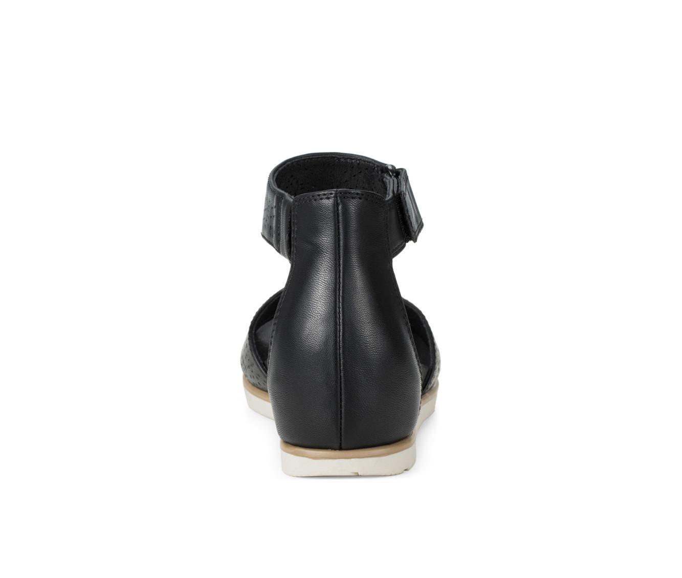 Women's Baretraps Samira Sandals Product Image