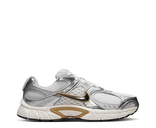 Nike Men's V5 RNR Shoes Product Image