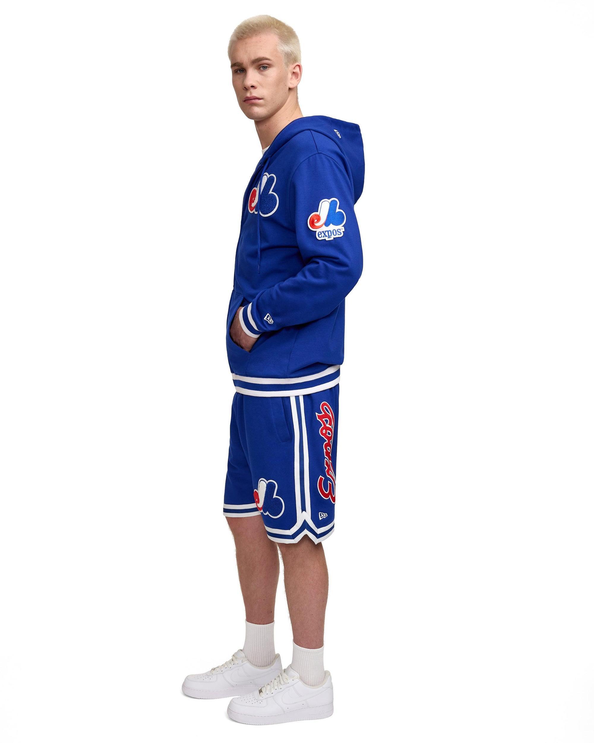 Milwaukee Bucks Logo Select Hoodie Male Product Image