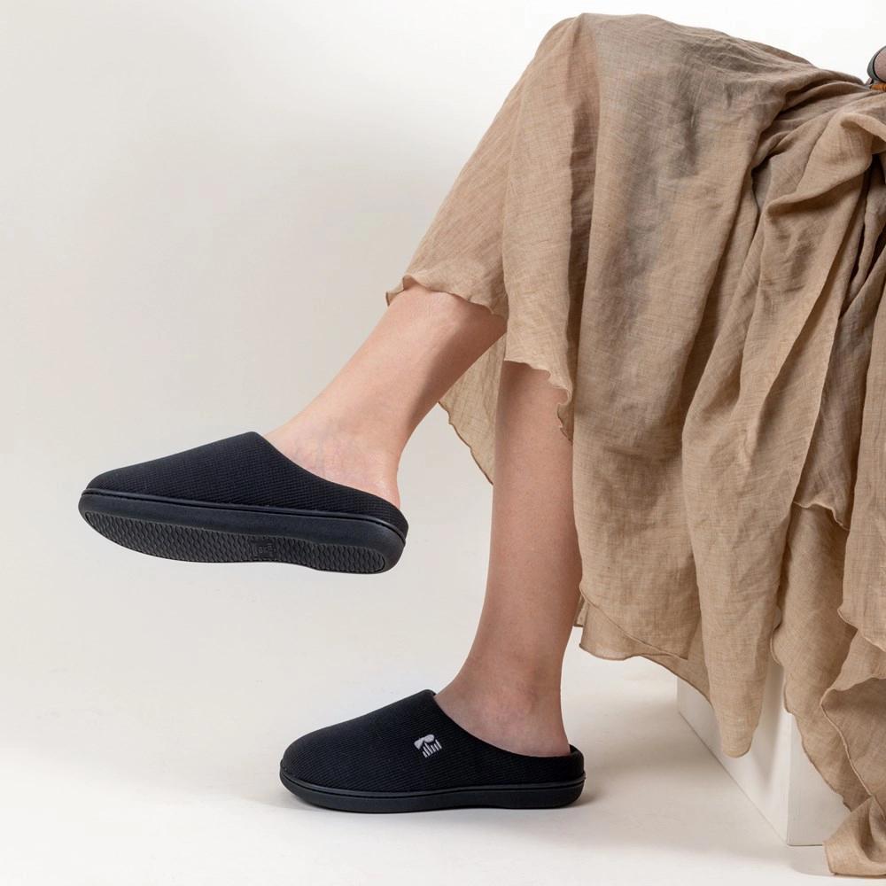 RockDove Women's Original Two-Tone Memory Foam Slide Slipper Product Image