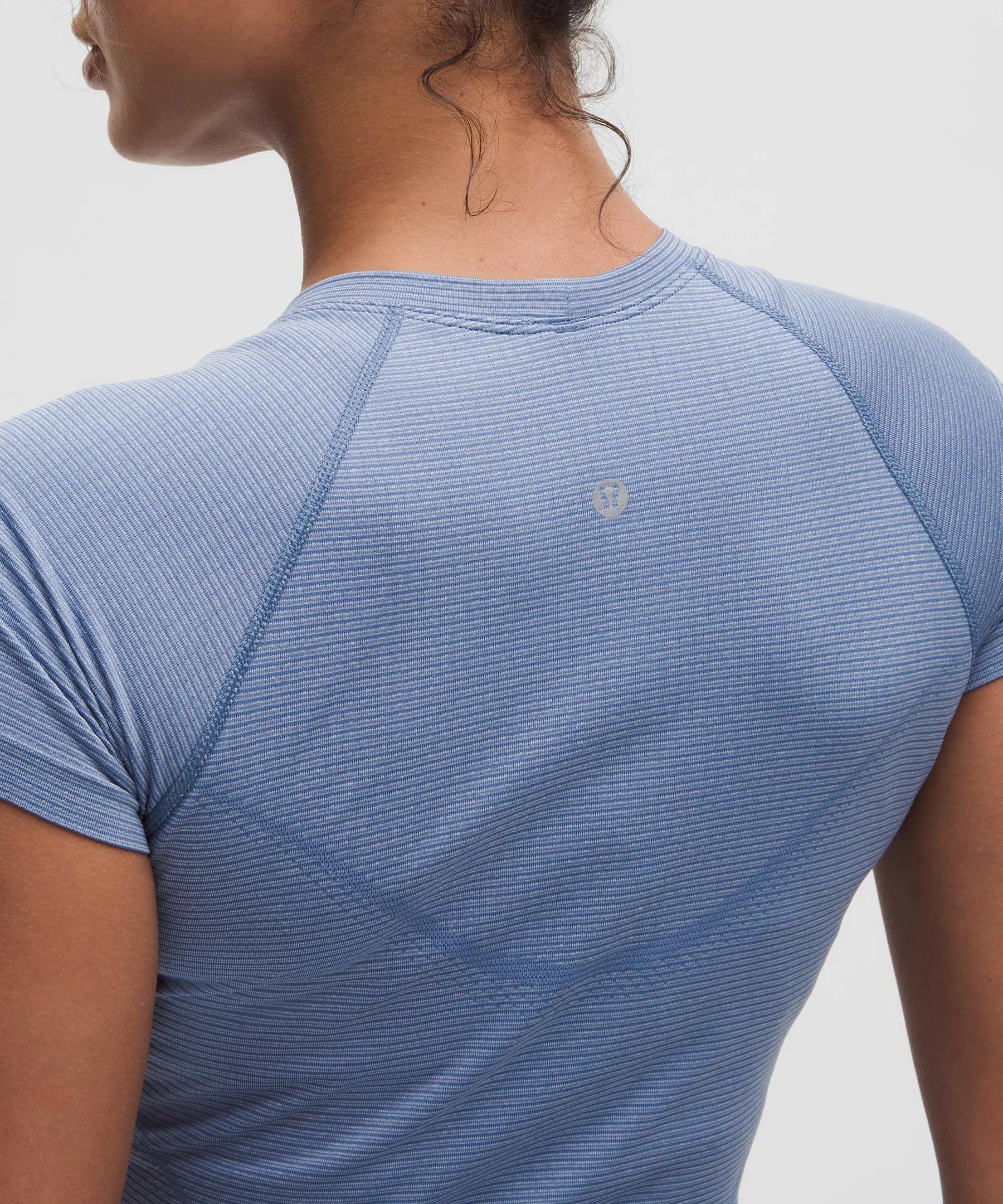 Swiftly Tech Cropped Short-Sleeve Shirt 2.0 Product Image