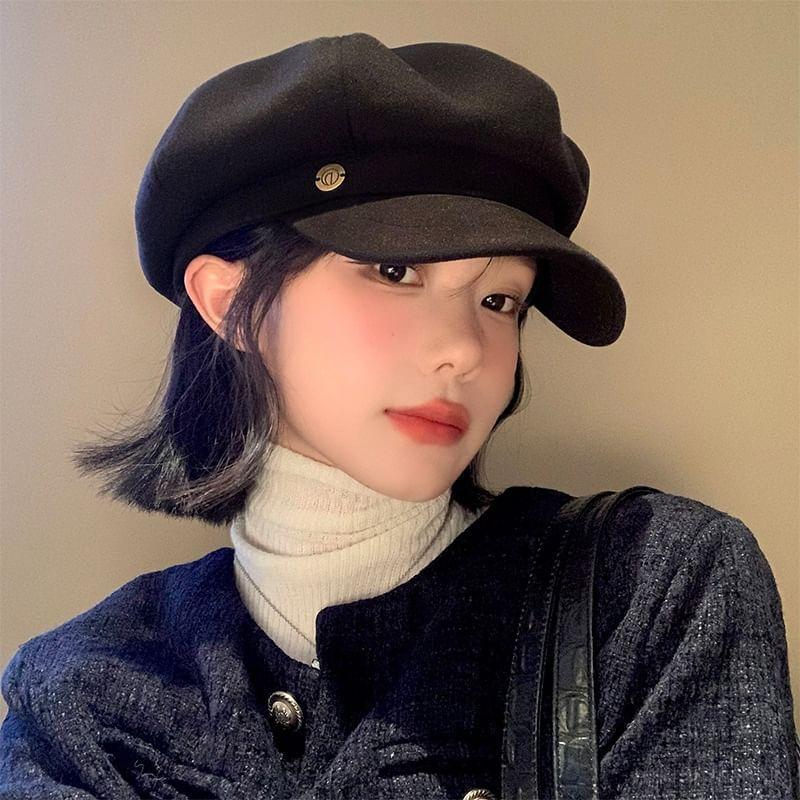 Metal Disc Newsboy Cap Product Image