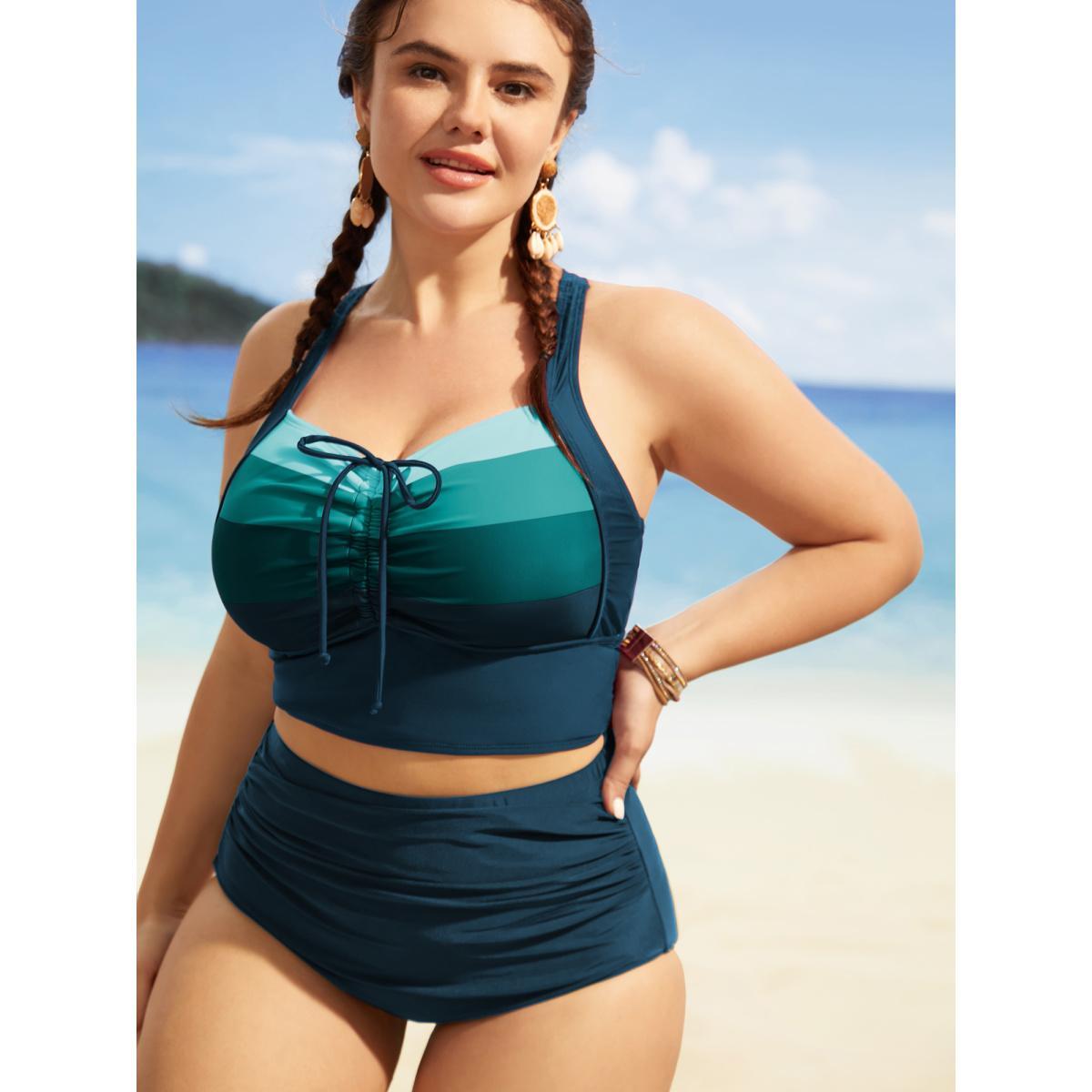 Plus Size Colorblock Contrast Drawstring Gathered Swim Top Women's Swimwear Cyan Beach Gathered High stretch Skinny Heart neckline Curve Swim Tops BloomChic 26/4X Product Image