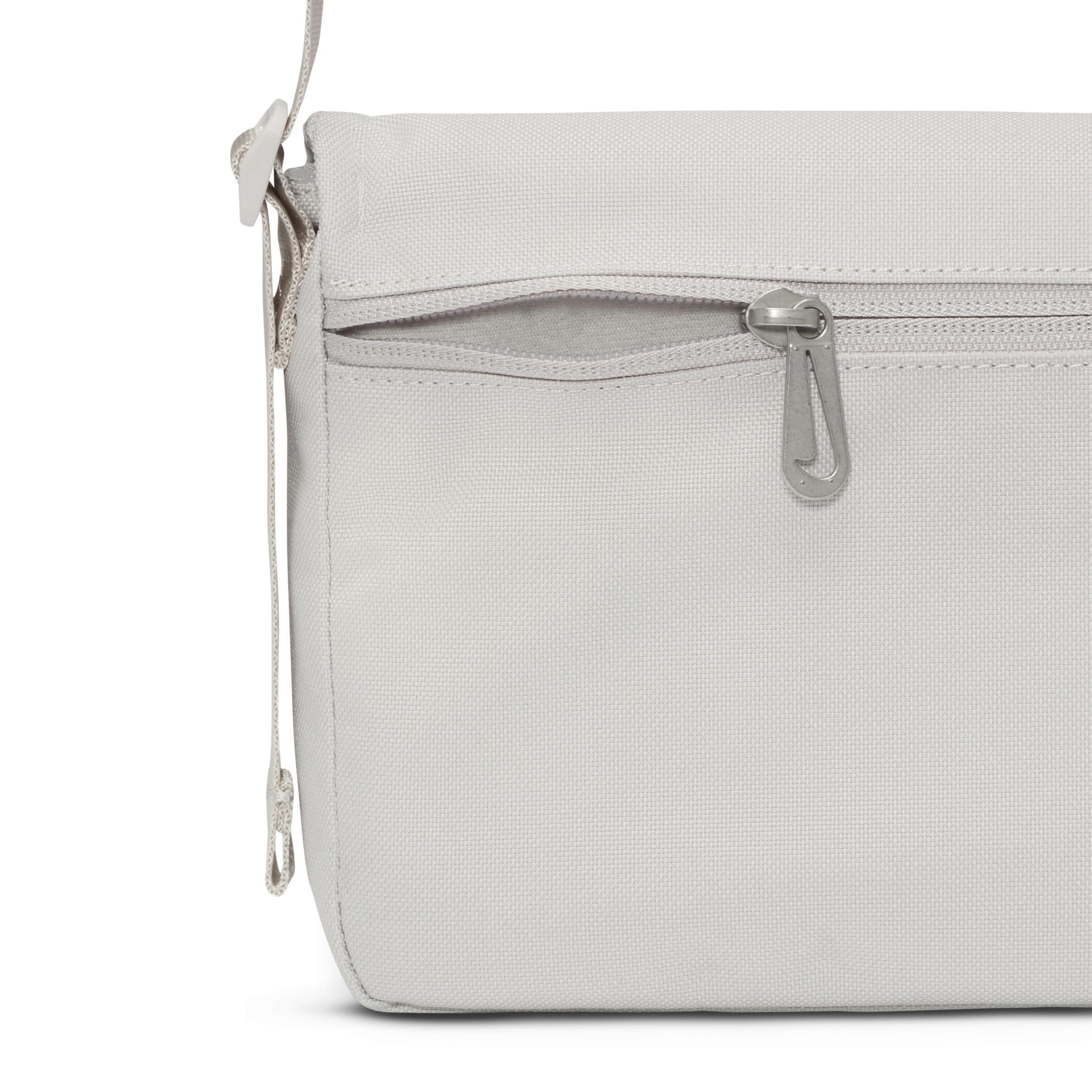 Nike Sportswear Futura Women's Crossbody Bag (1L) Product Image