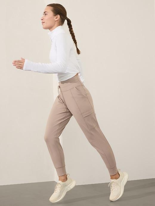 Rainier Mid Rise Jogger Product Image