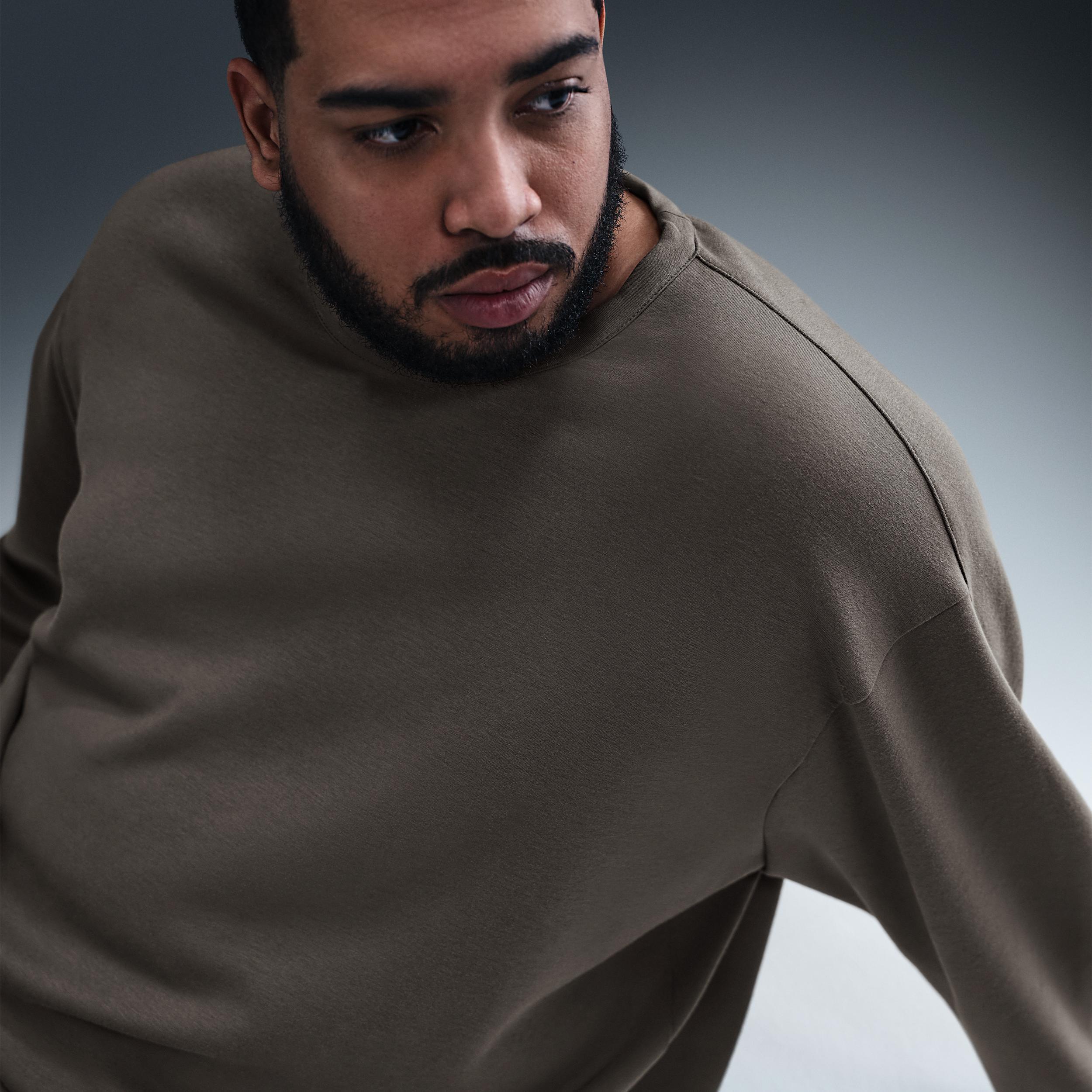 Nike Men's 24.7 ImpossiblySoft Dri-FIT Crew Product Image