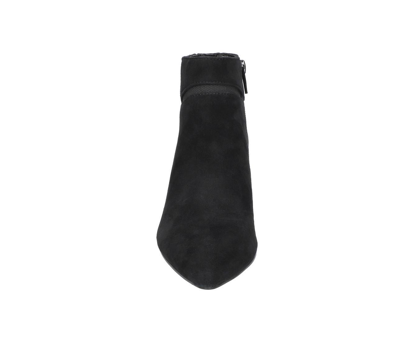 Women's Bella Vita Faraday Booties Product Image
