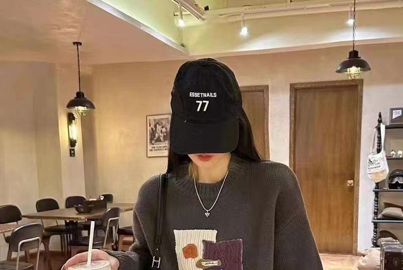 Crew Neck Patchwork Oversized Sweater Product Image