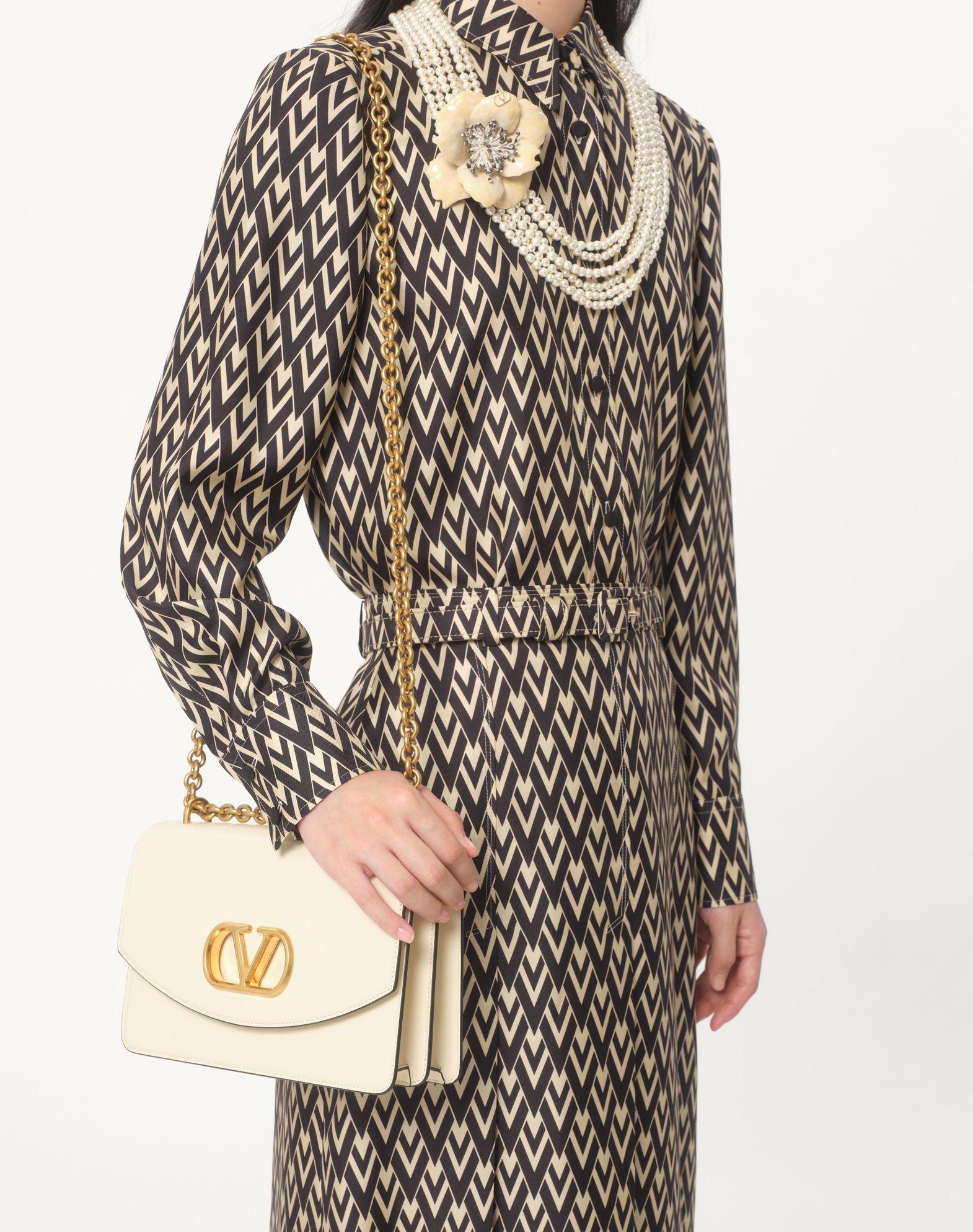 Toute La V Twill Shirt  Product Image