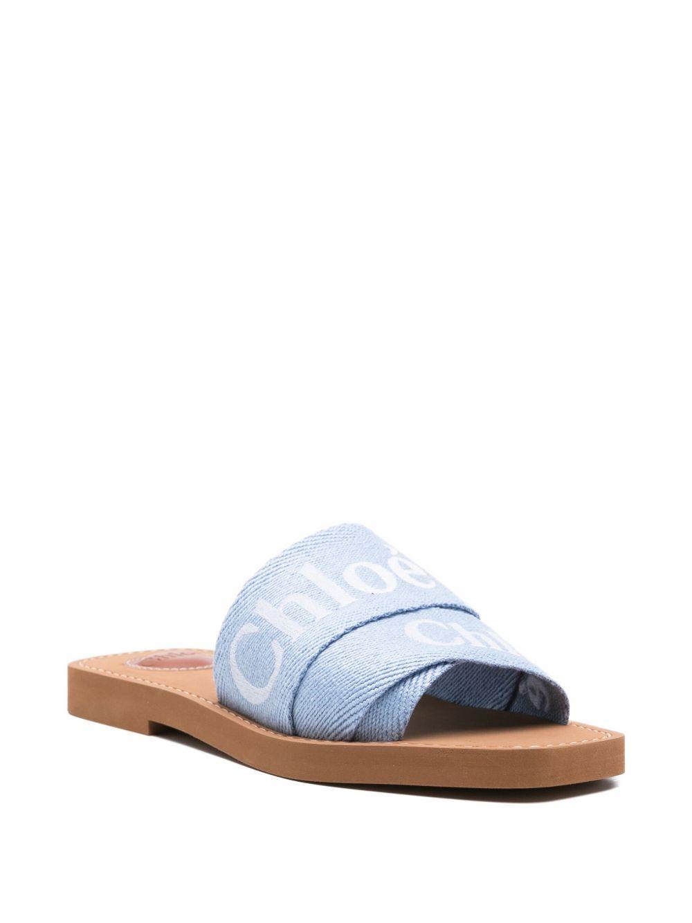 logo-detail flat slides Product Image