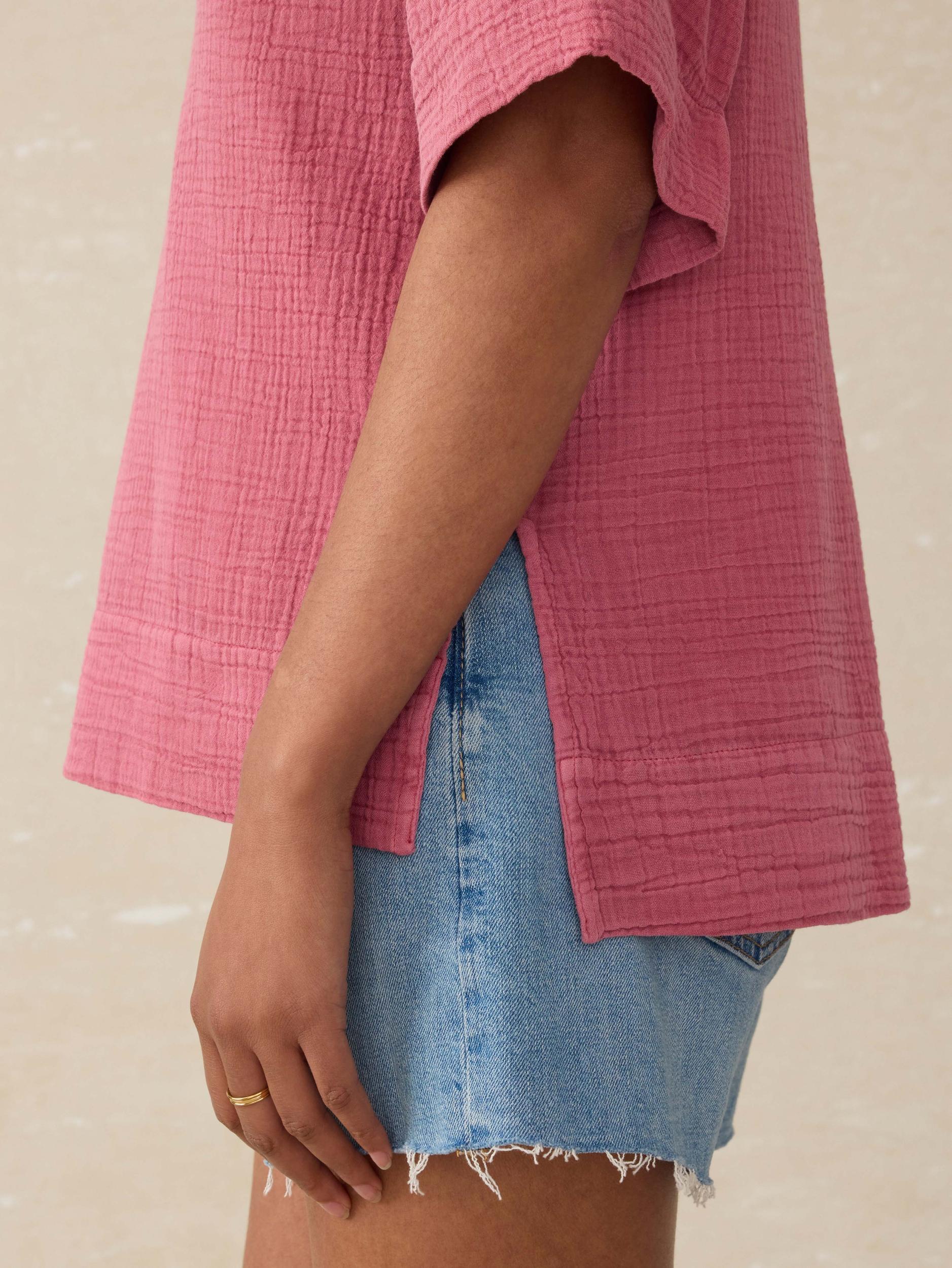 Dune Cotton Gauze Short Sleeve Popover - Heather Rose Female Product Image