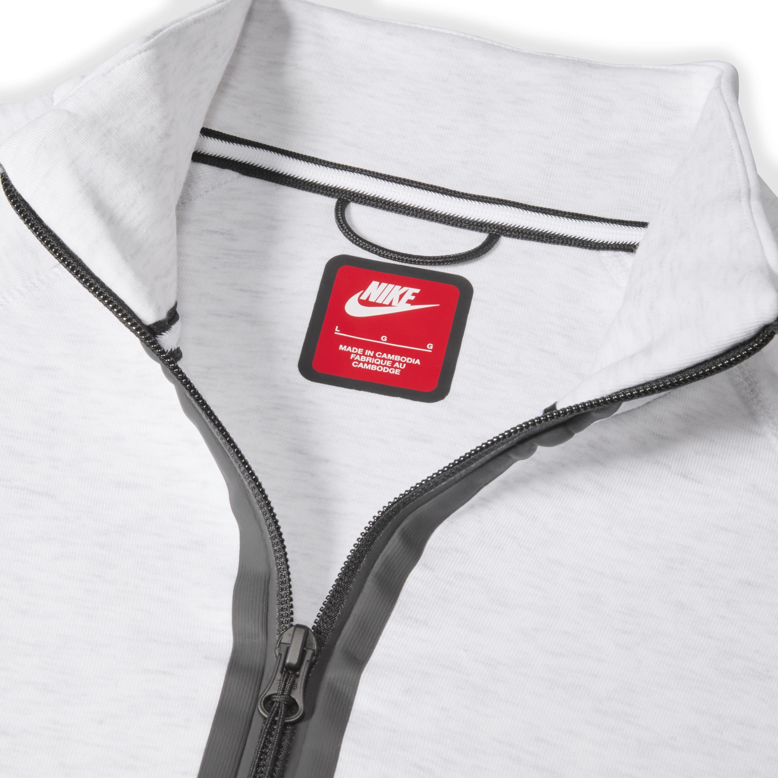 Nike Mens Tech Fleece Half-Zip Sweatshirt Product Image