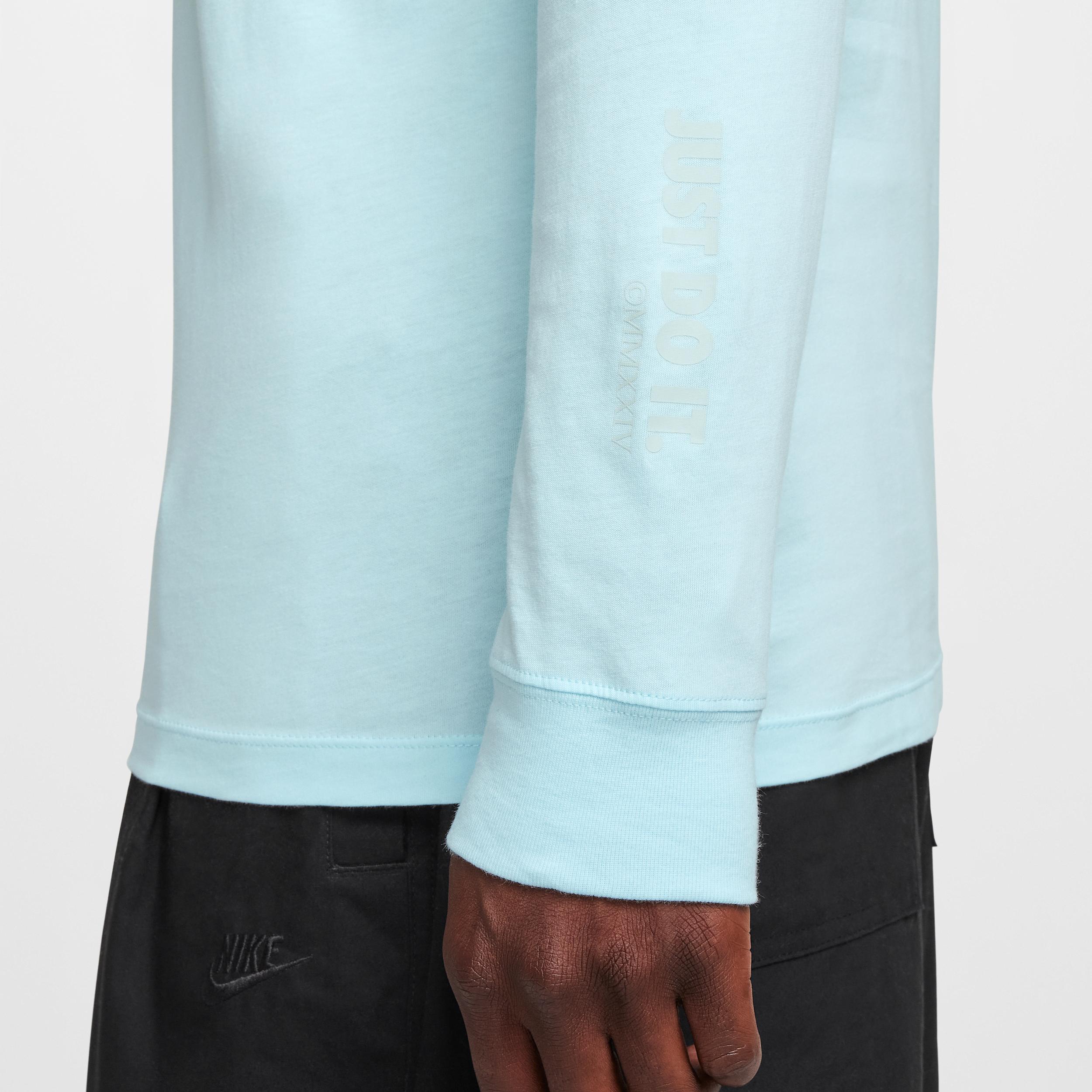 Mens Nike Sportswear Club Long-Sleeve T-Shirt Product Image