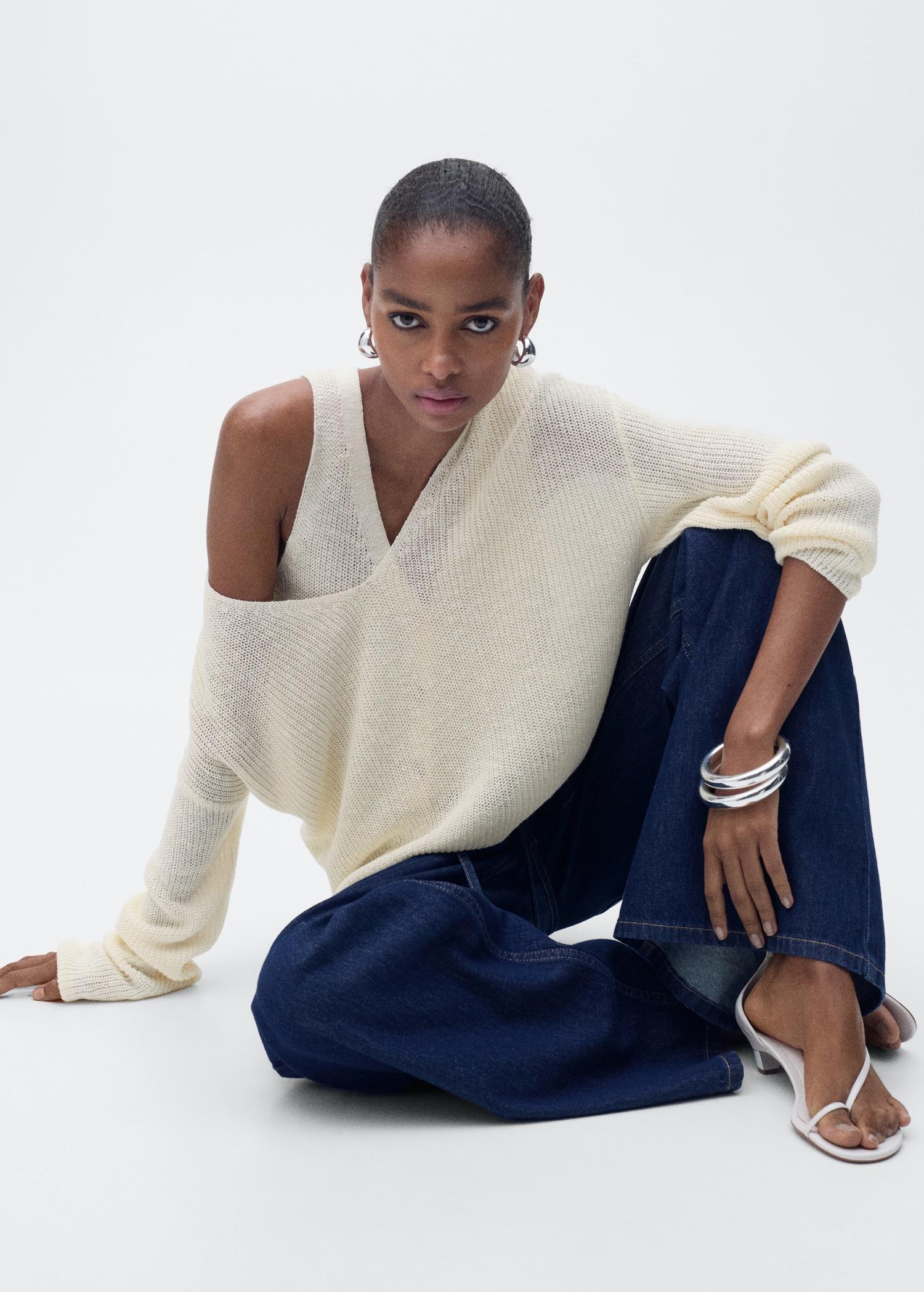 V-neck knit sweater - Women | MANGO USA Product Image