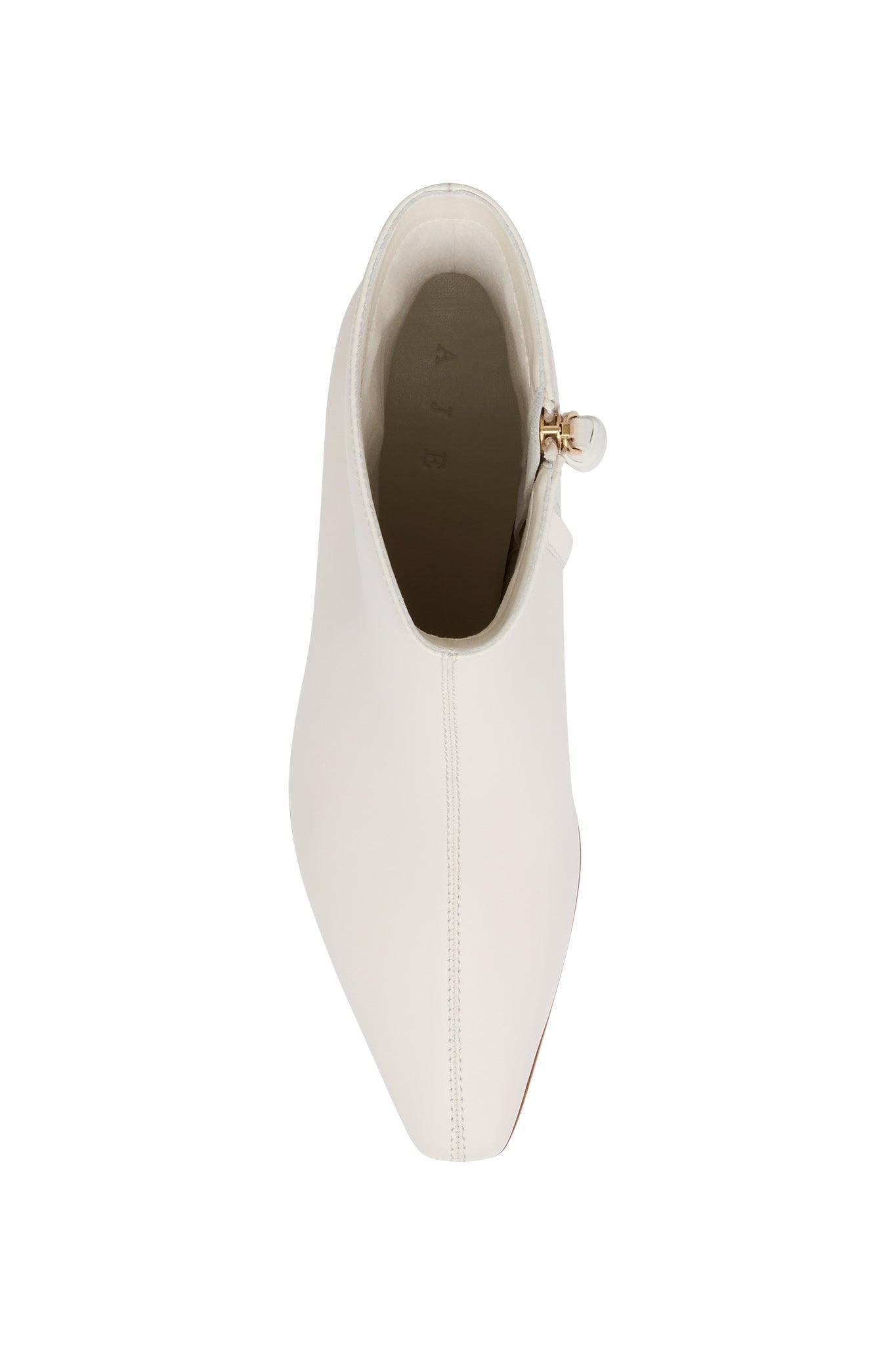 Nora Slim Boot Product Image
