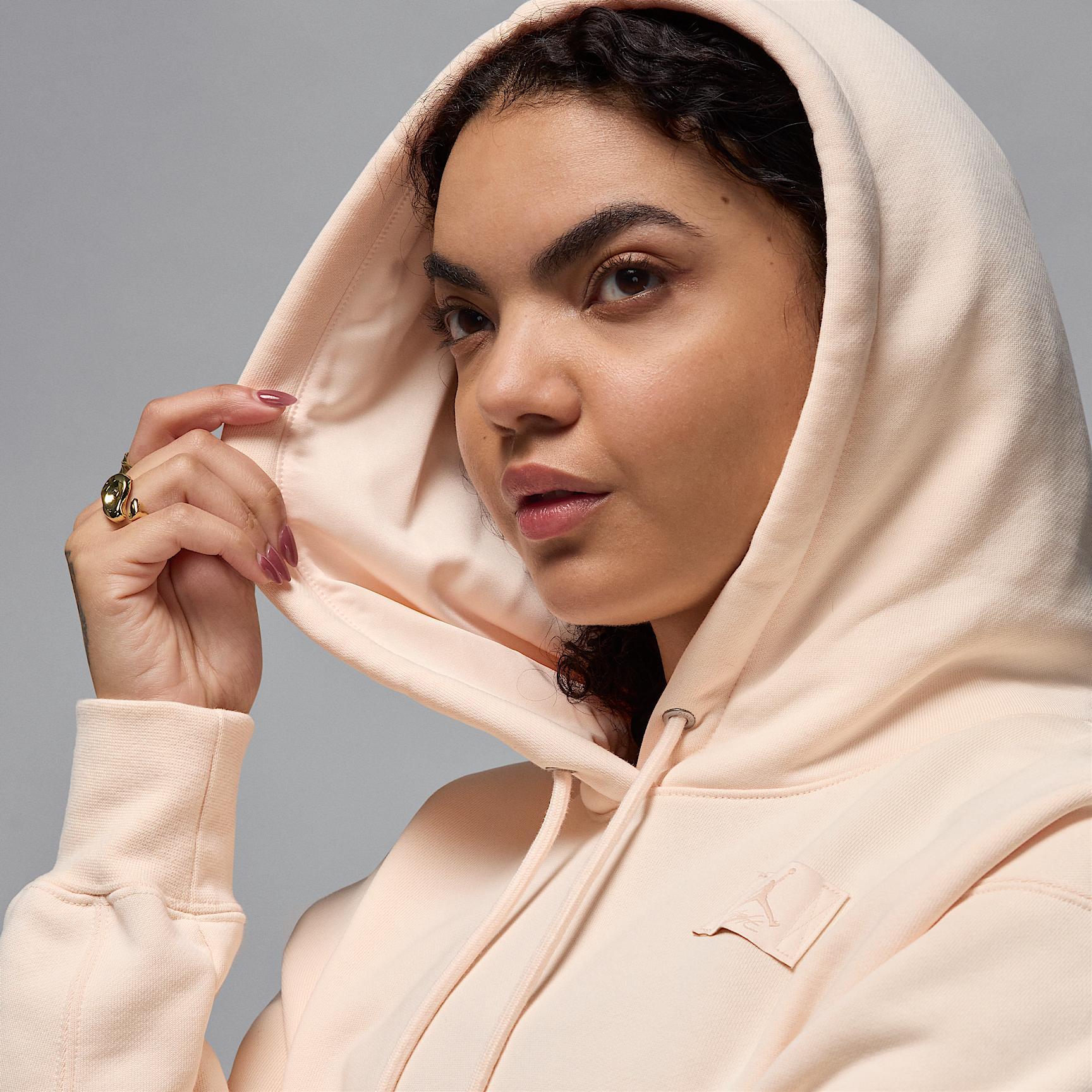 Jordan Flight Fleece Women's Satin-Lined Pullover Hoodie Product Image