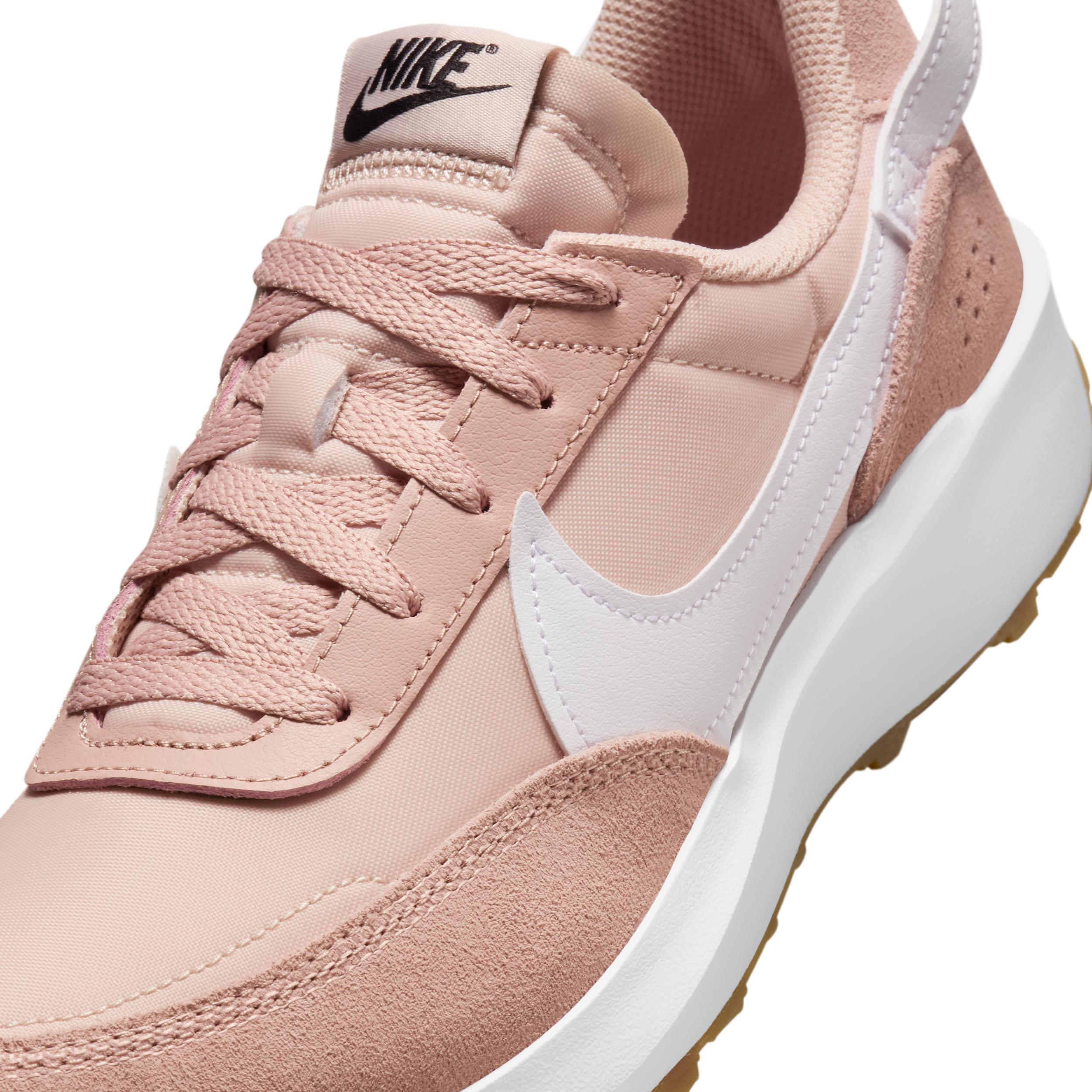 Nike Waffle Debut Women's Shoes Product Image