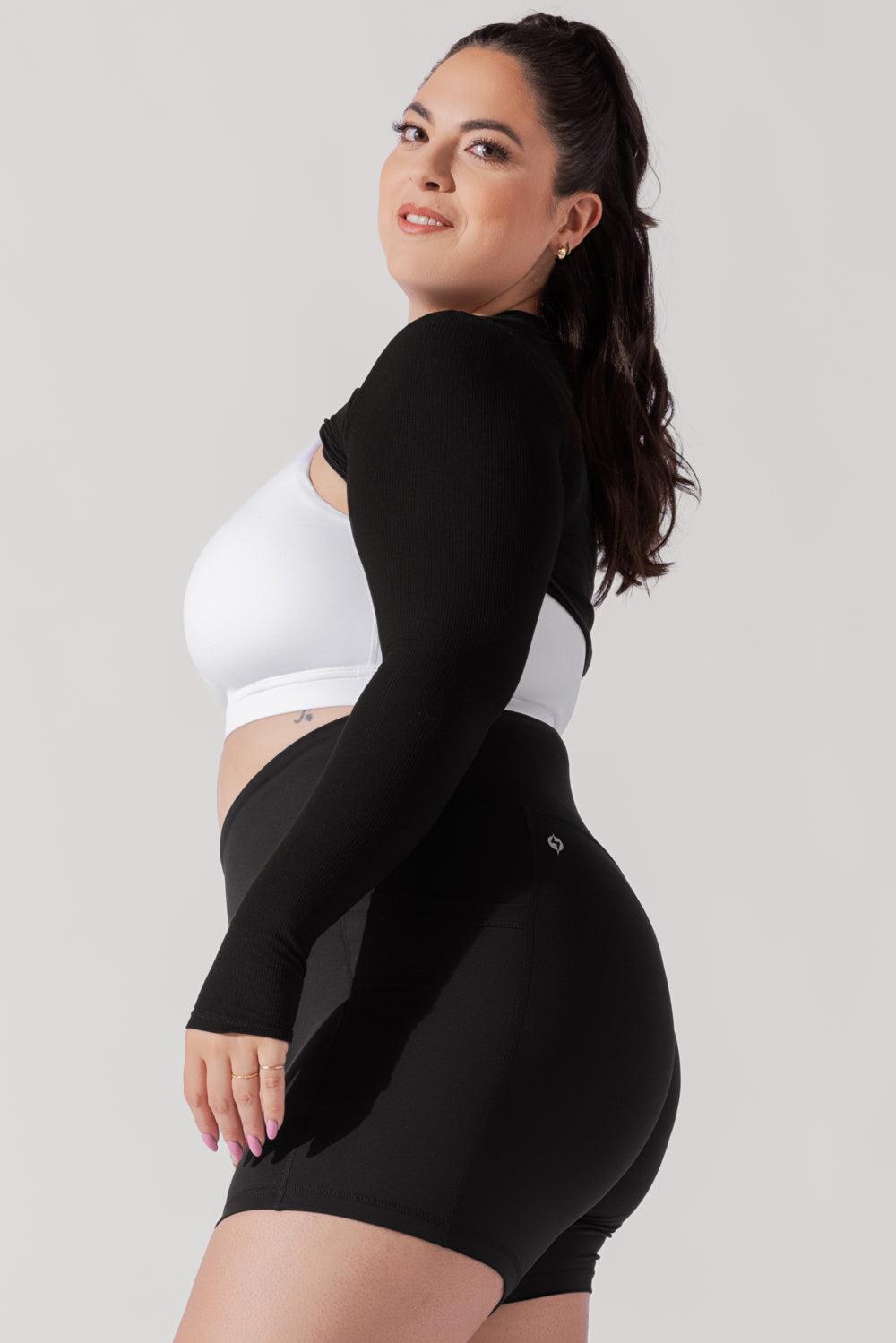 Relevé Ribbed Shrug - Black Product Image