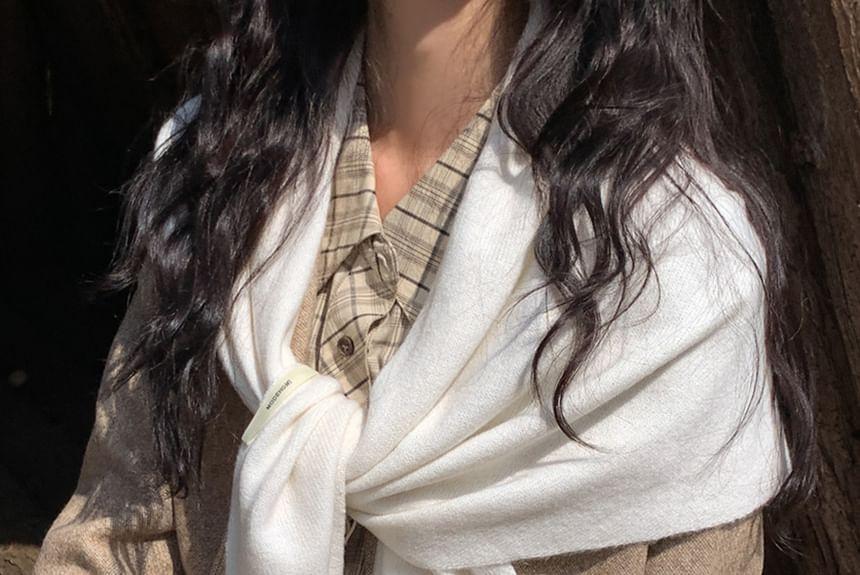 Plain Knit Shawl Product Image