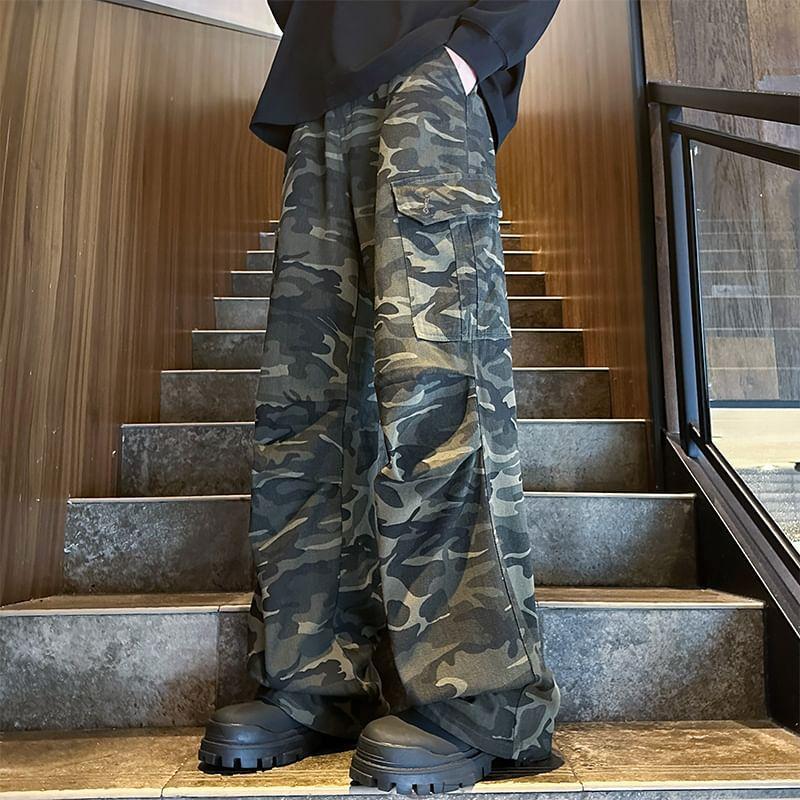 Camouflage Print Wide Leg Cargo Pants Product Image