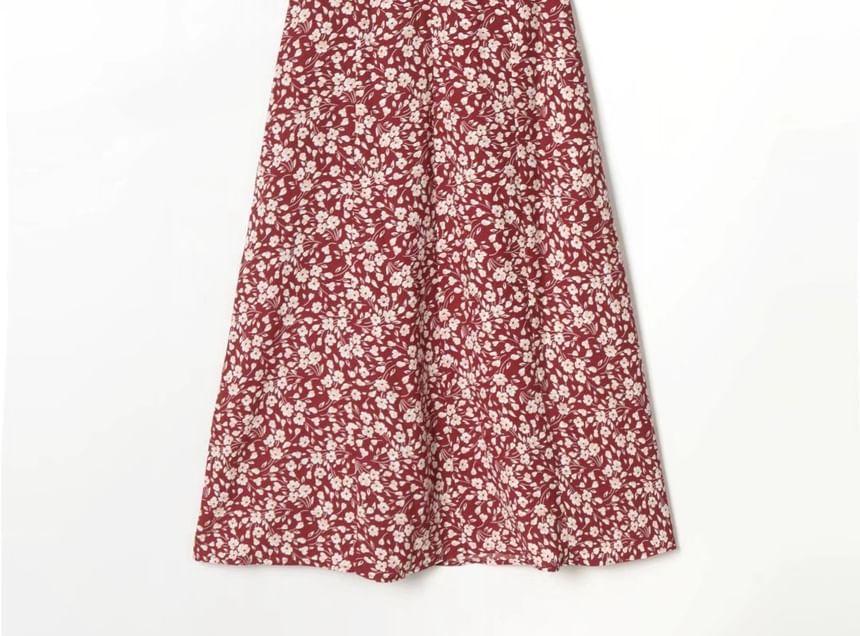 Puff-Sleeve Queen Anne-Neckline Floral Print Midi A-Line Dress Product Image