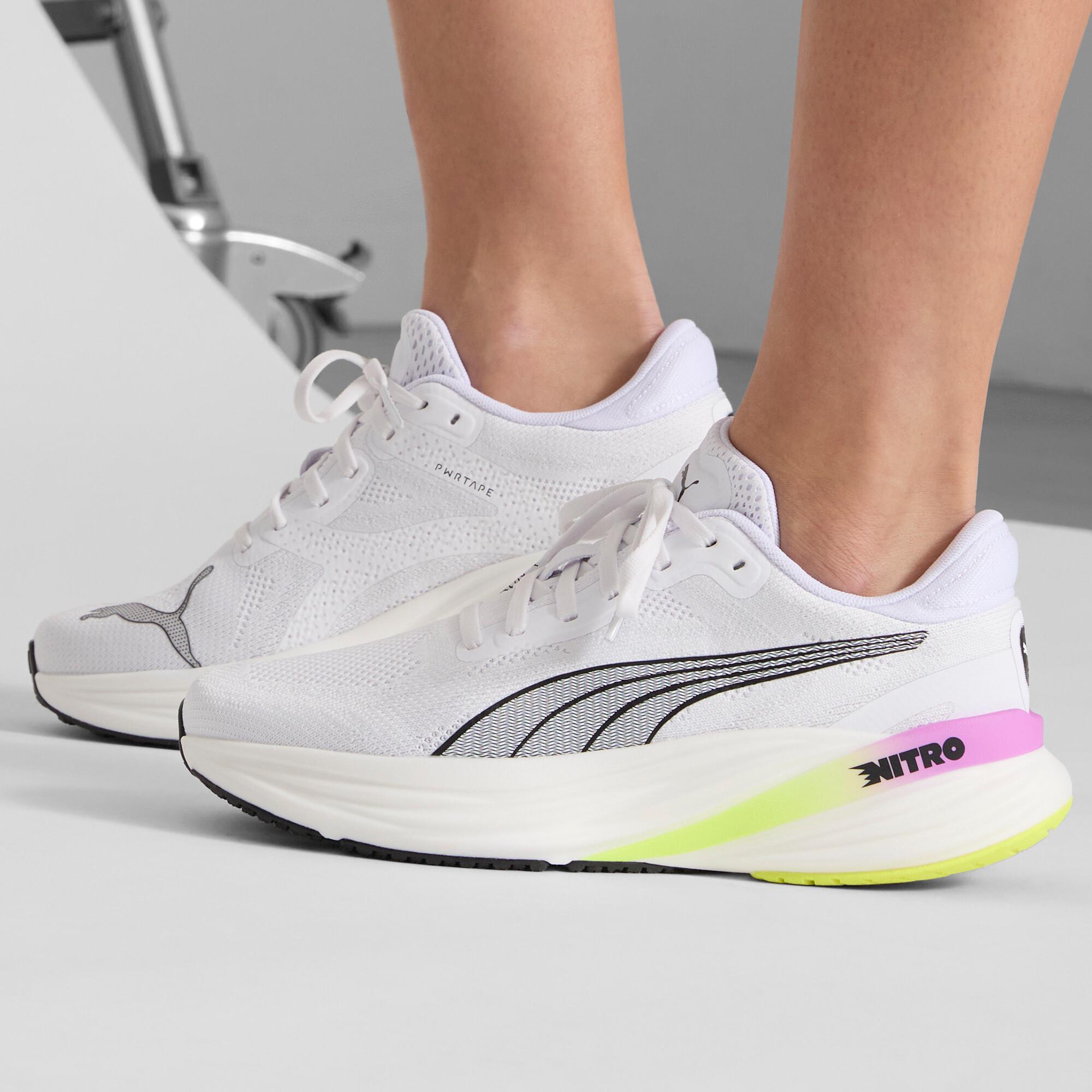 PUMA Magnify NITROâ¢ 2 Women's Running Shoes Product Image