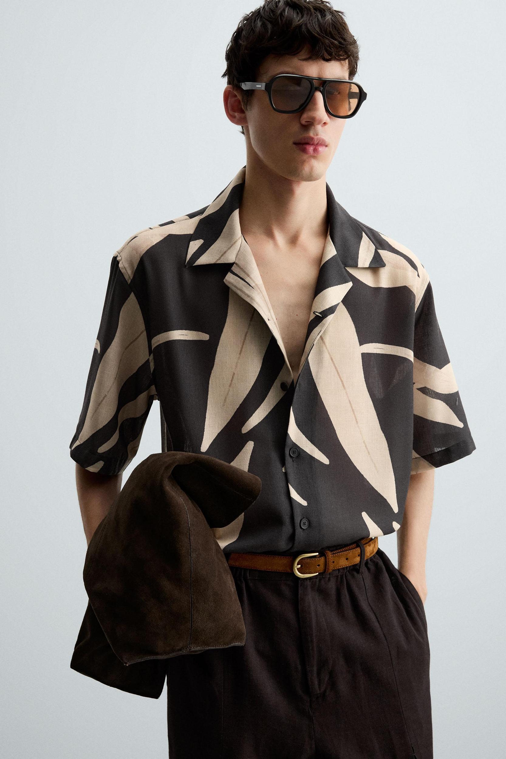 LEAF PRINT SHIRT Product Image