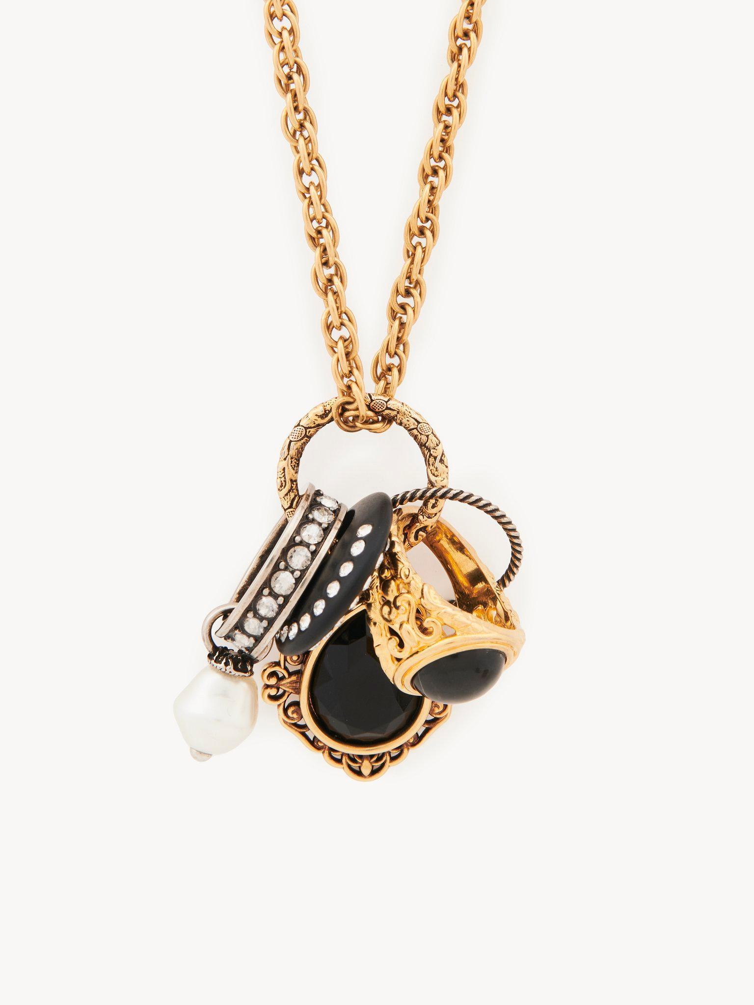 The Chloé Antique Pearls necklace Product Image