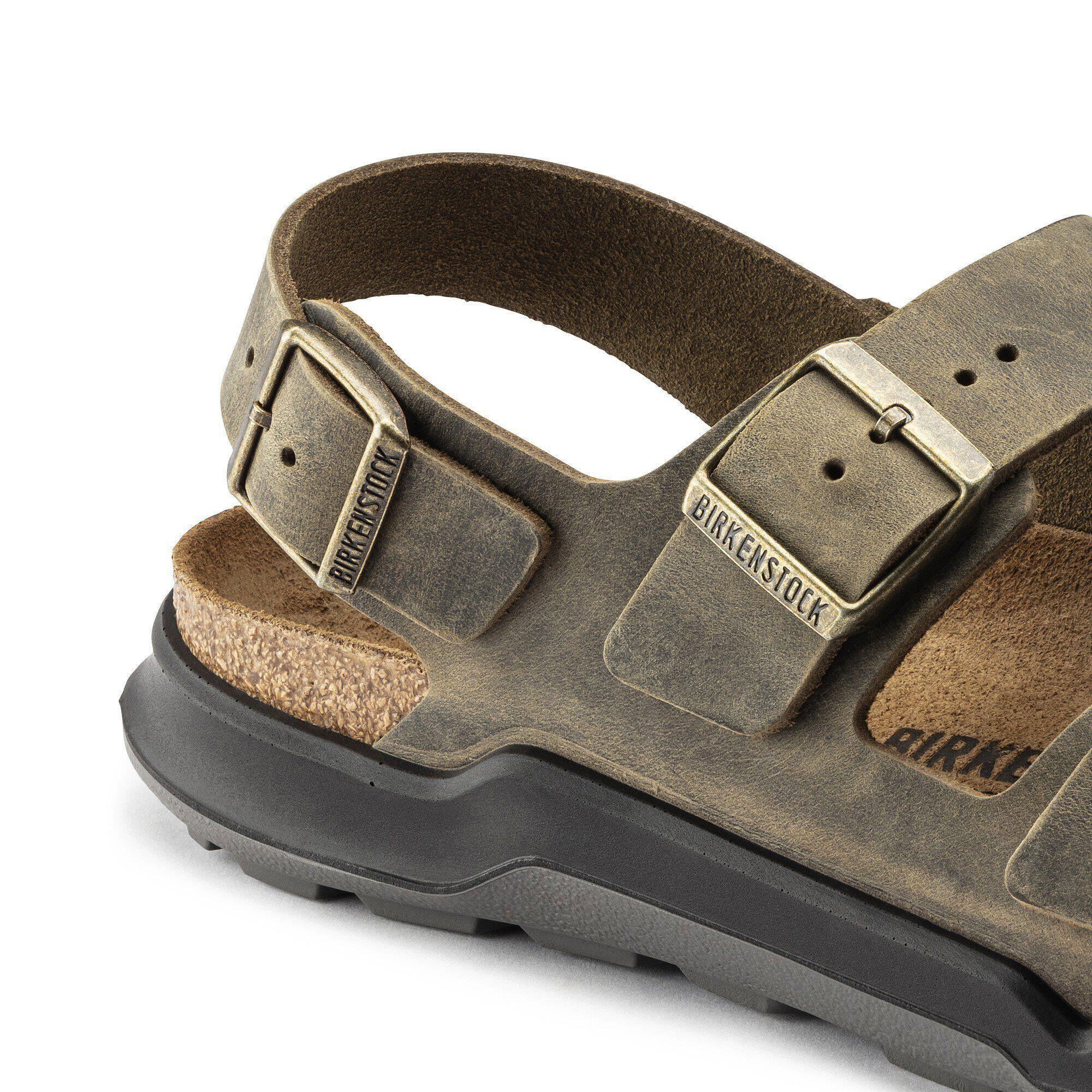 Milano Crosstown Men Waxy Leather Product Image