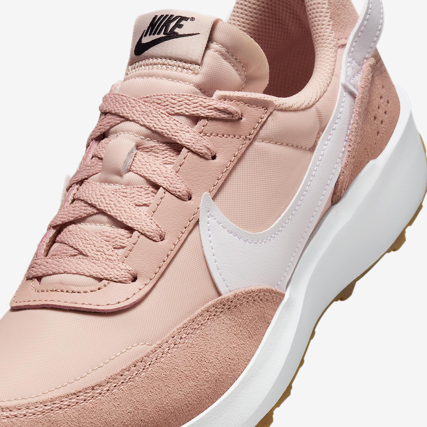 Nike Waffle Debut Women's Shoes Product Image