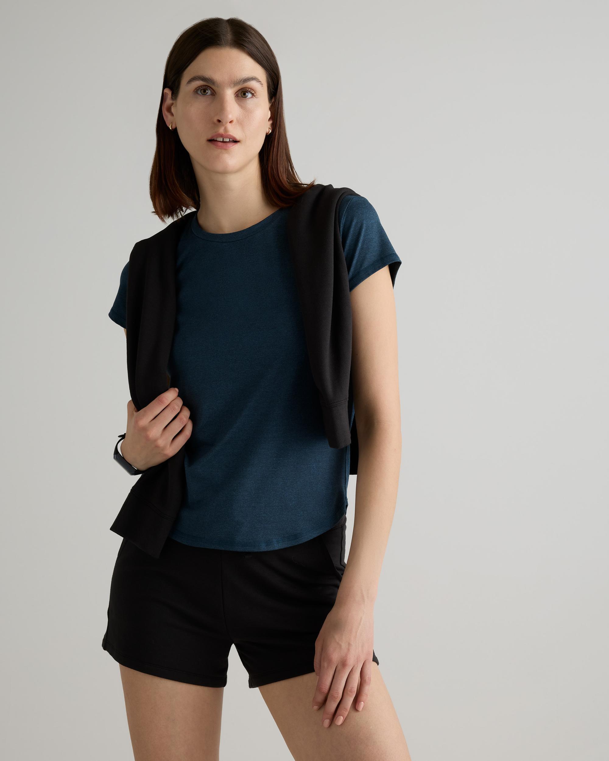 Quince | Women's Super Soft Performance T-Shirt Flowknit Activewear, Size XL, 100% Polyester Product Image