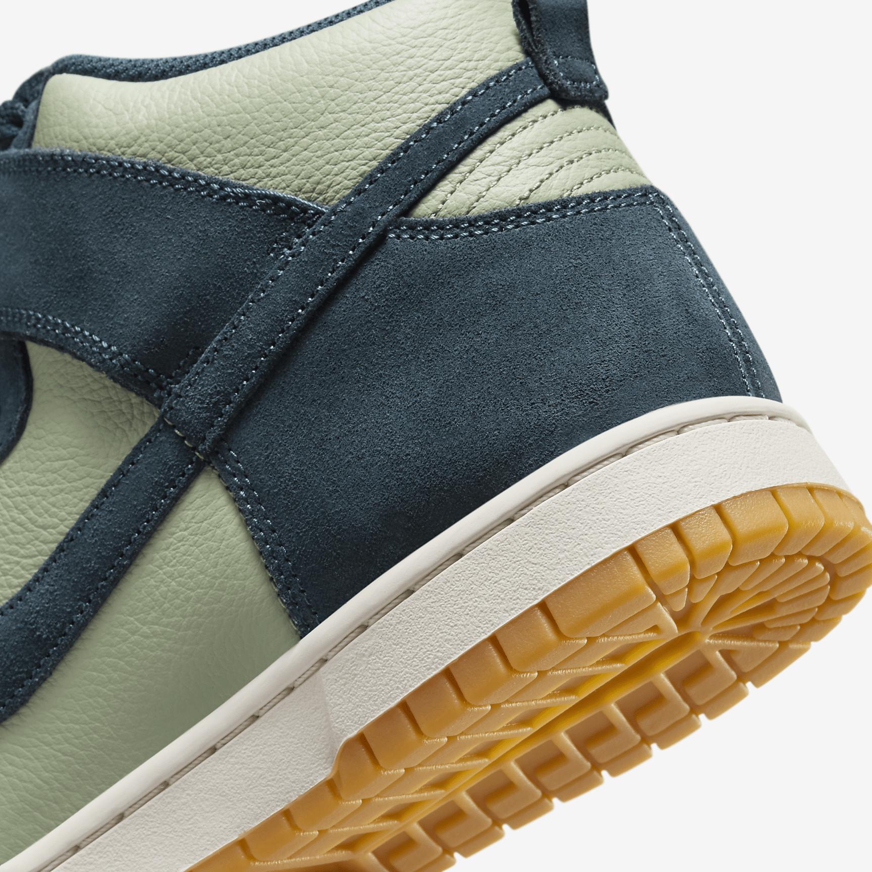 Nike Dunk High Retro SE Men's Shoes Product Image