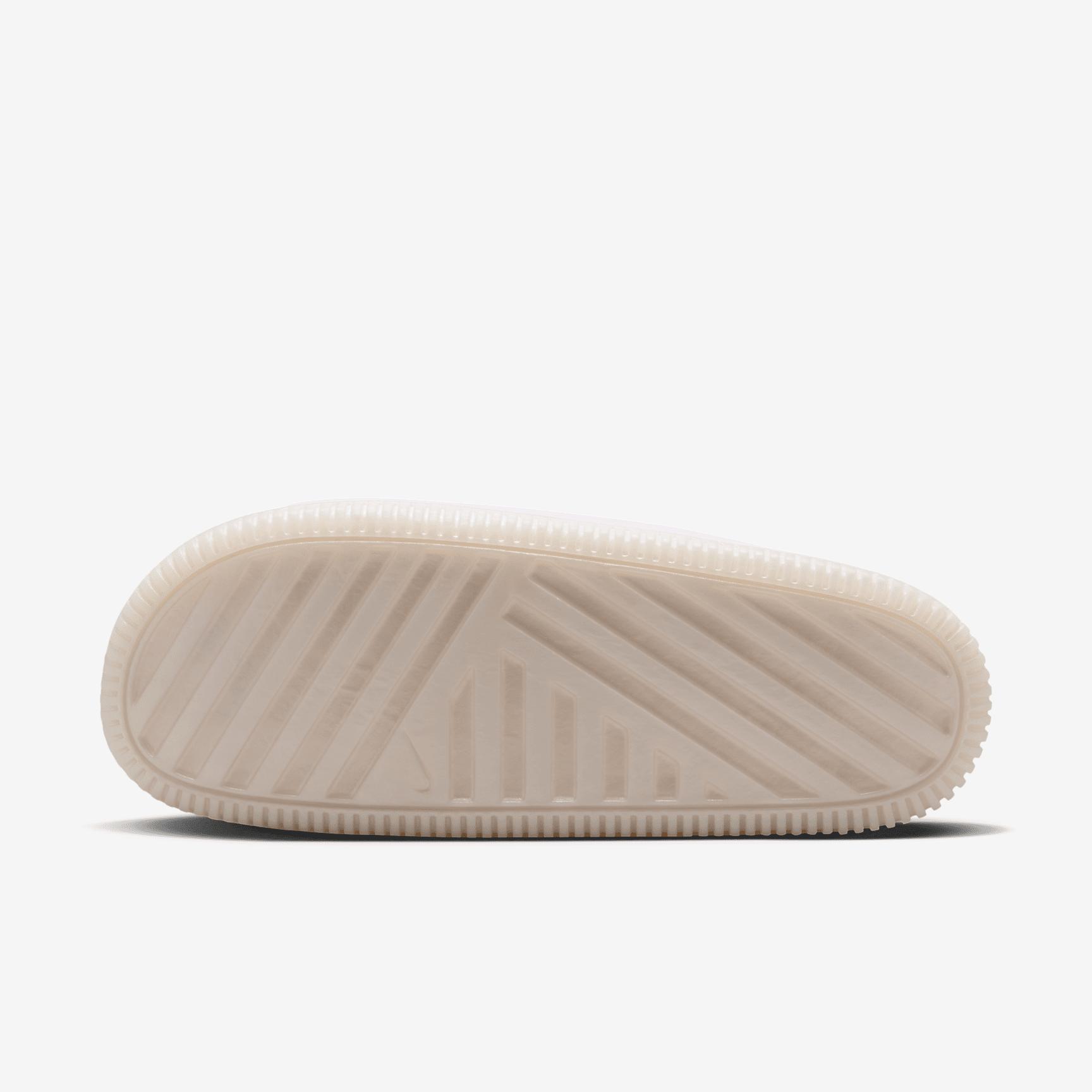 Nike Women's Calm SE Slides Product Image