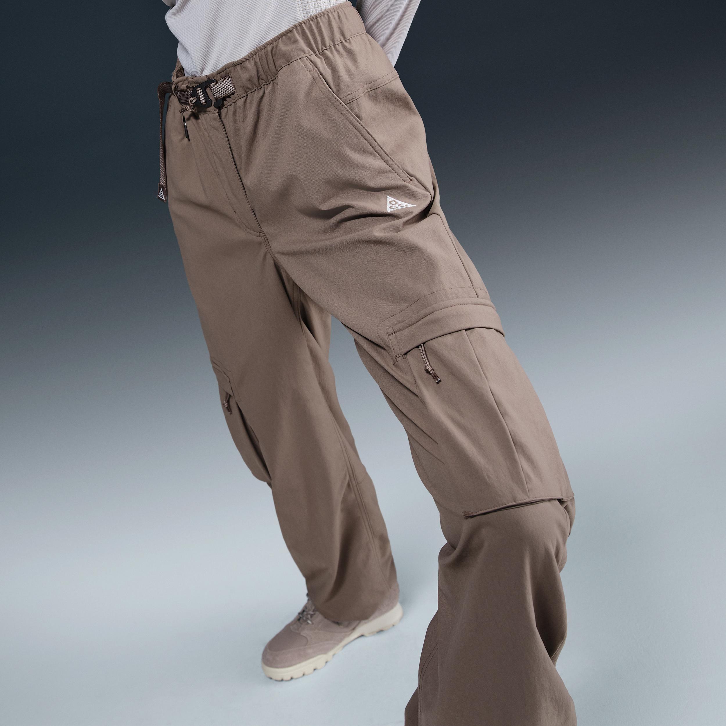 Women's Nike ACG "Smith Summit" Cargo Pants Product Image