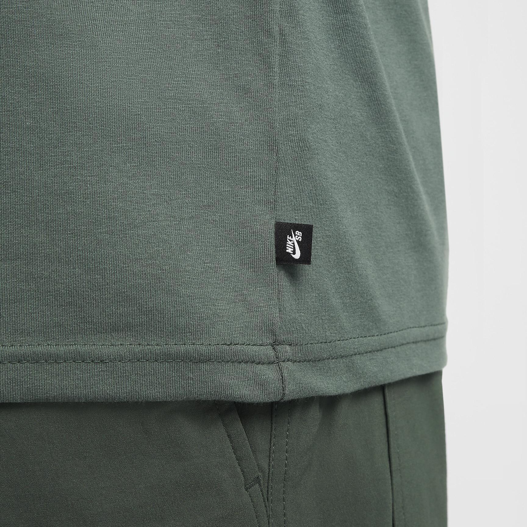 Men's Nike SB T-Shirt Product Image