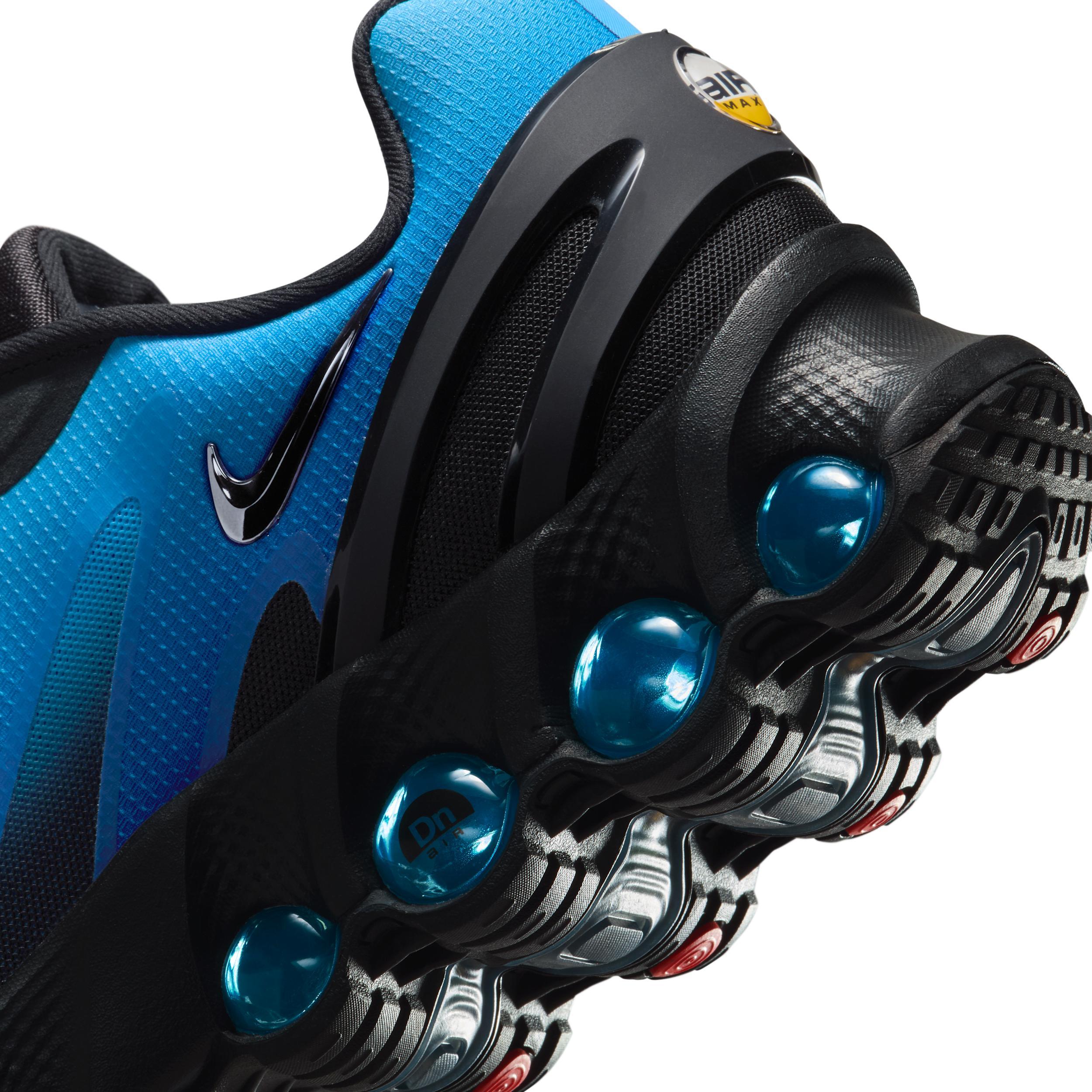 Nike Men's Air Max Dn8 Shoes Product Image