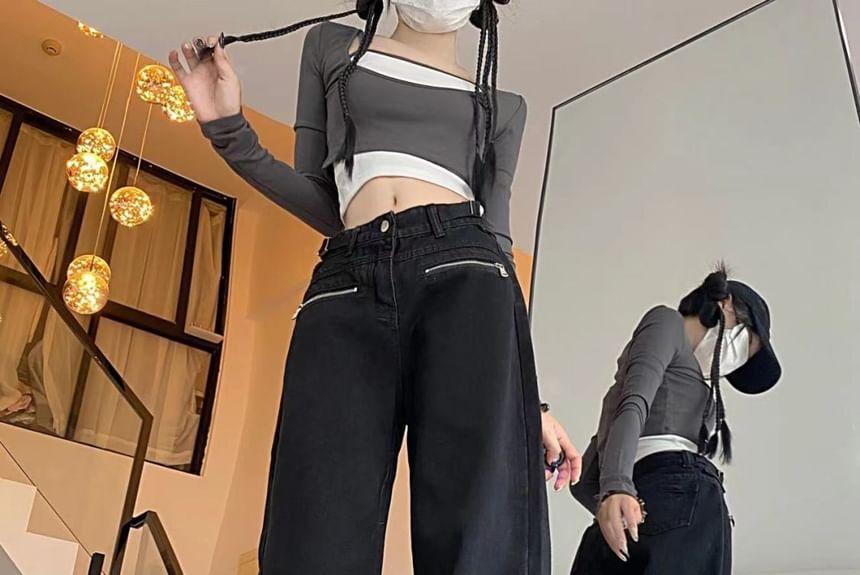 Mid Rise Plain Zip Detail Wide Leg Jeans Product Image