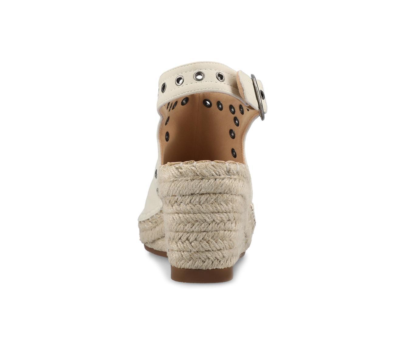 Women's Journee Collection Crisie Wedges Product Image