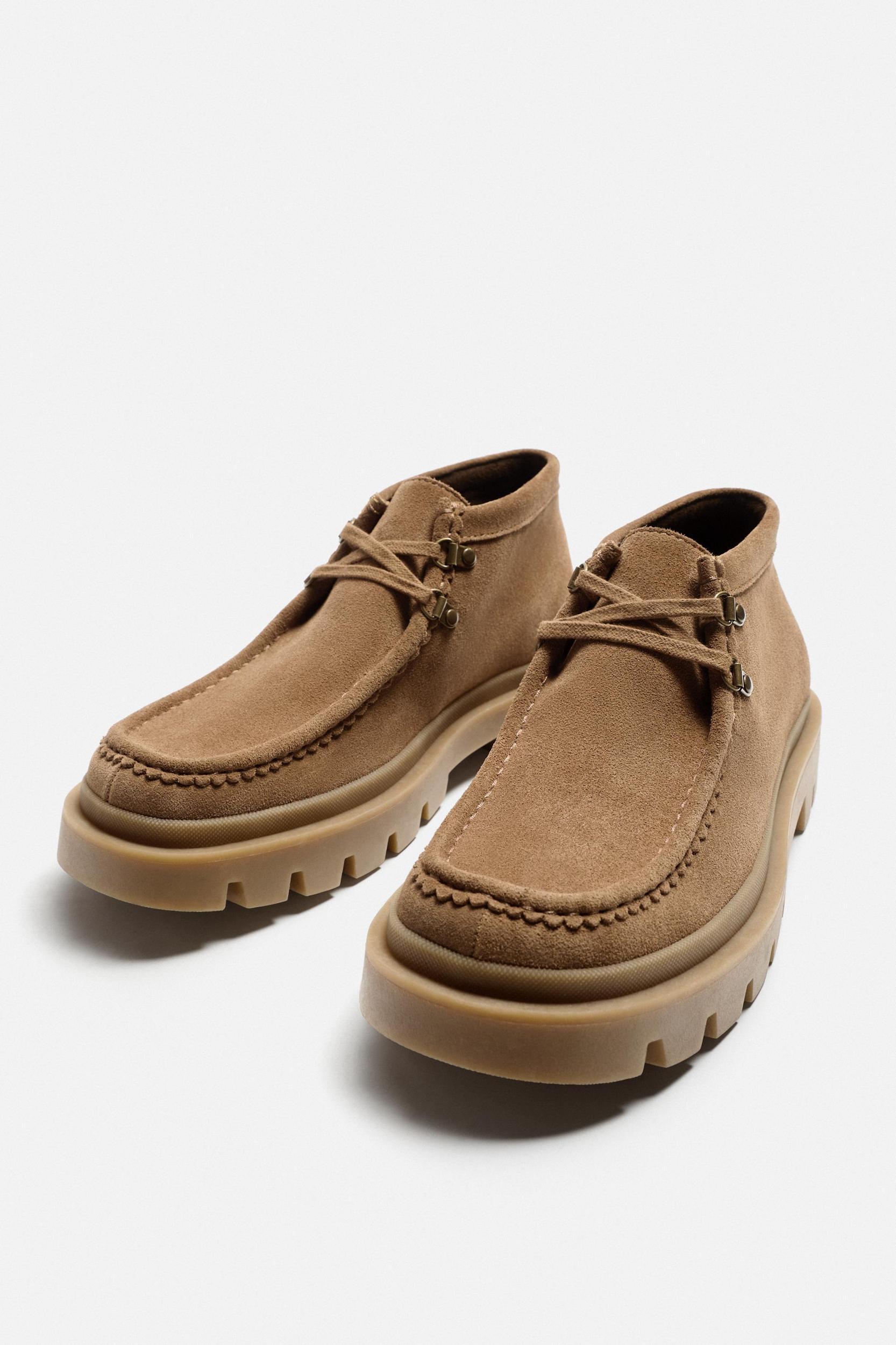 LEATHER ANKLE BOOTS Product Image